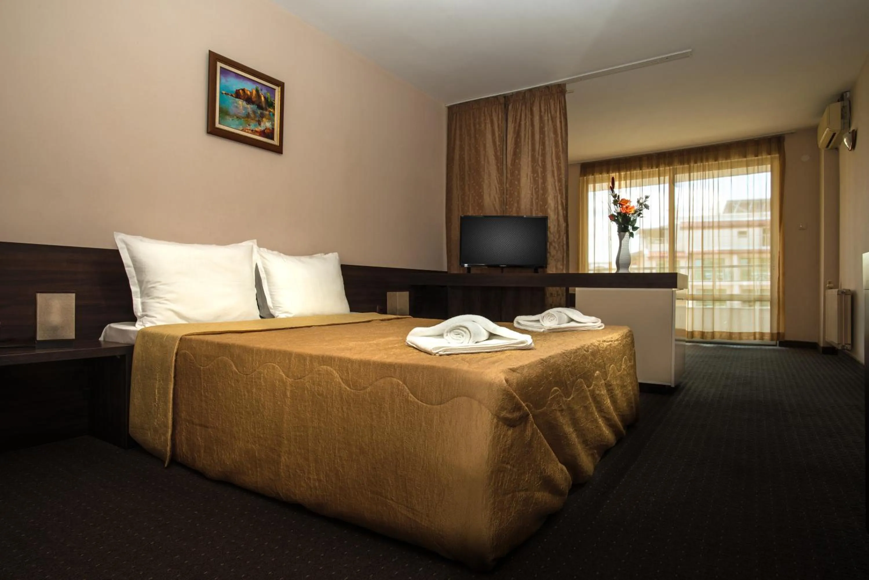 Bed in Flagman Hotel