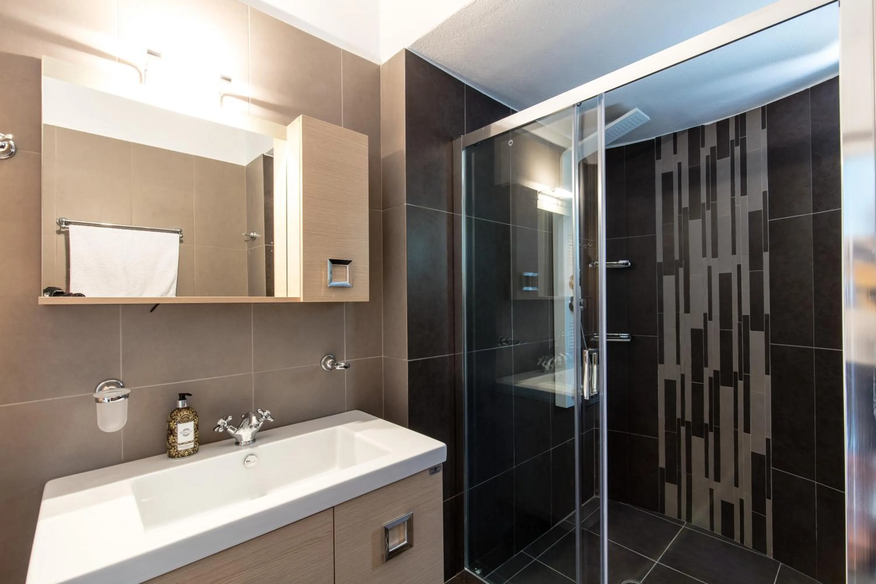 Bathroom in Apricot and Sea Luxury Villas