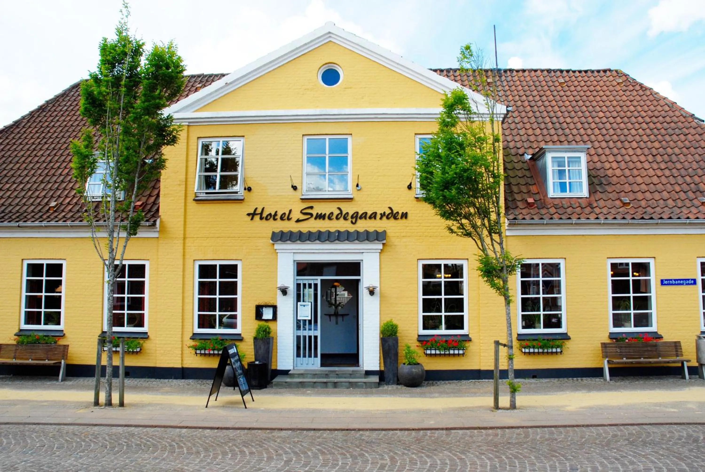 Property building in Hotel Smedegaarden