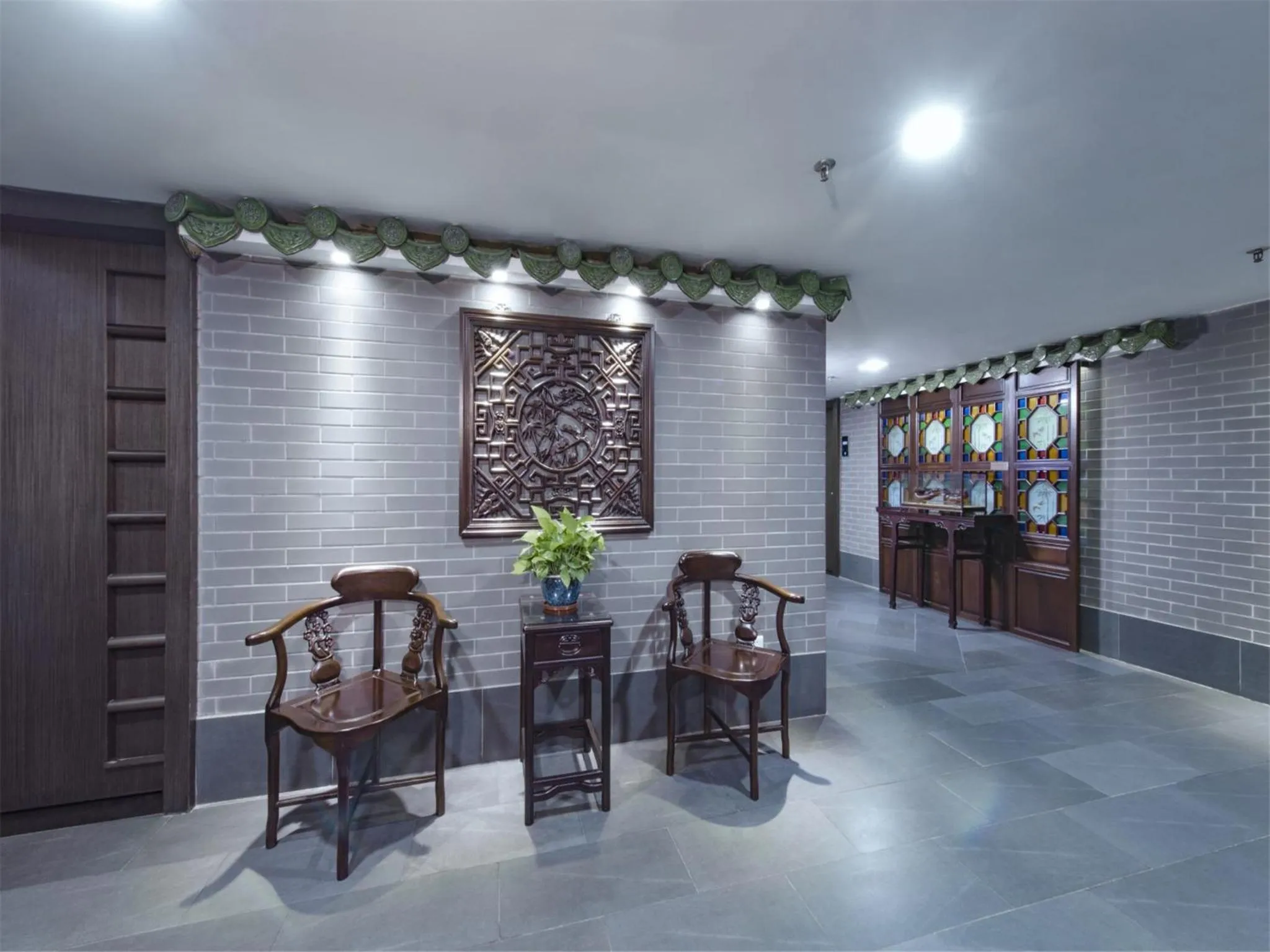 Decorative detail in Zhuhai Special Economic Zone Hotel