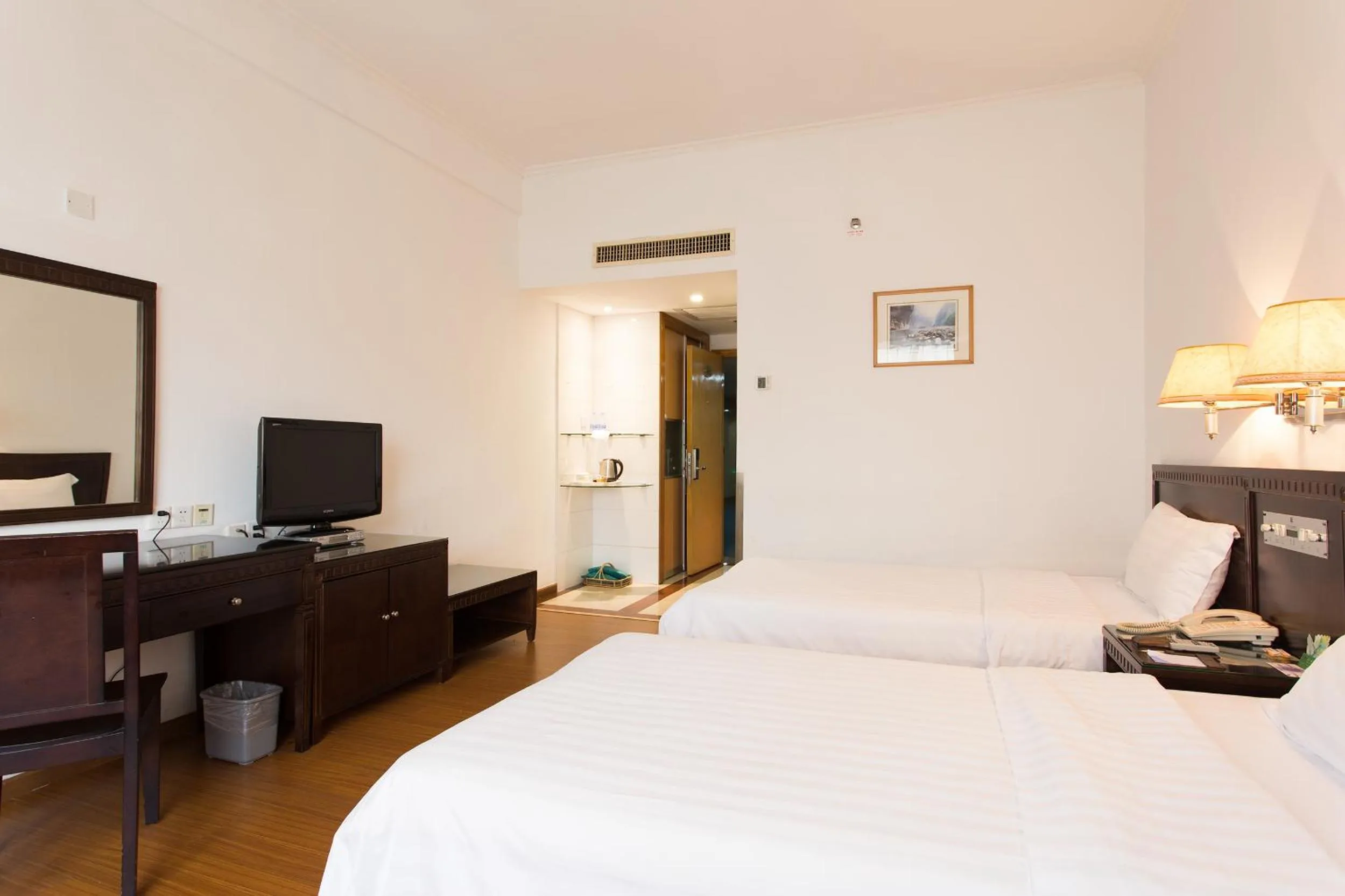 Decorative detail in Zhuhai Special Economic Zone Hotel