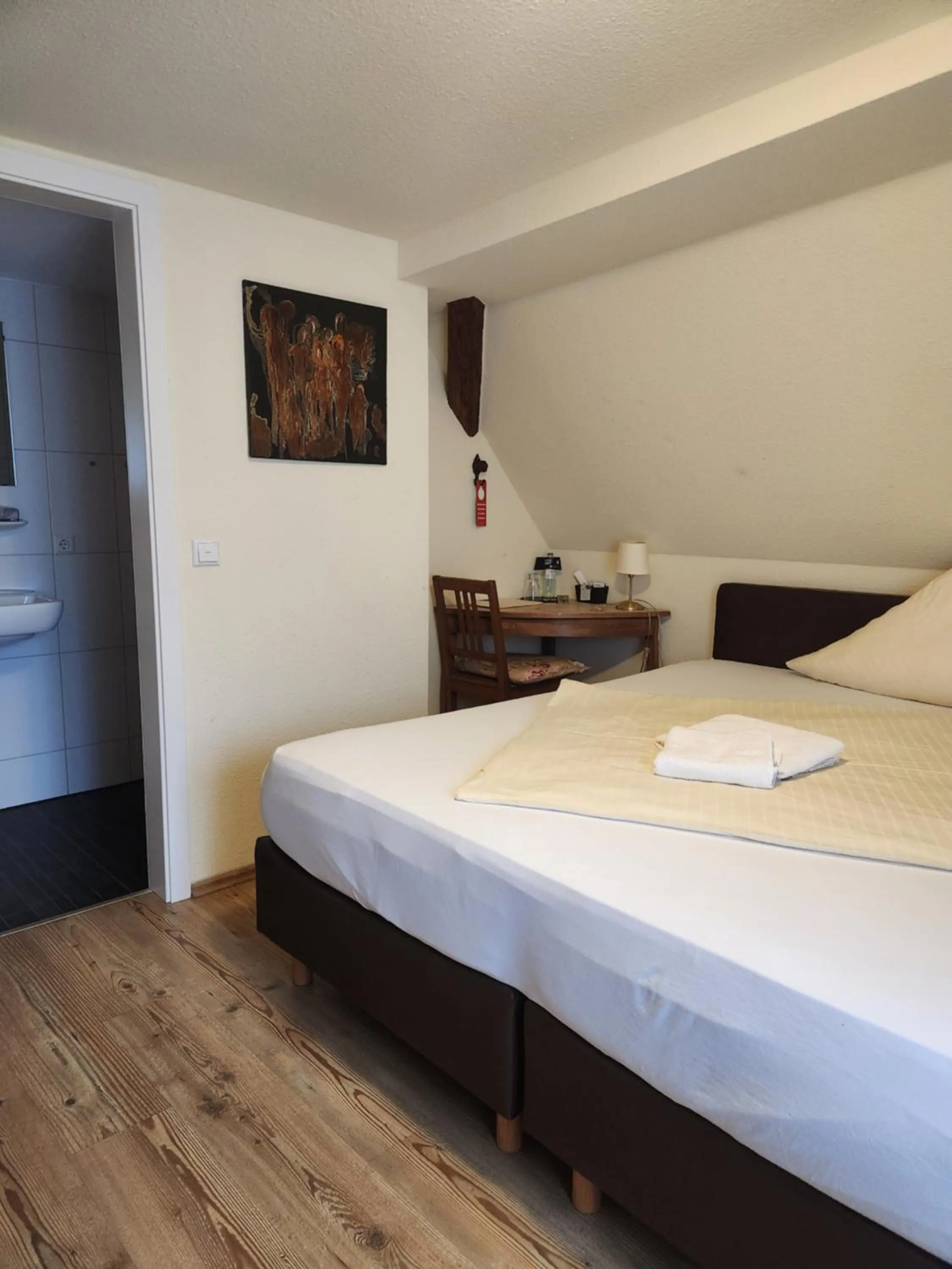 Bed in Hotel Ehinger Rose