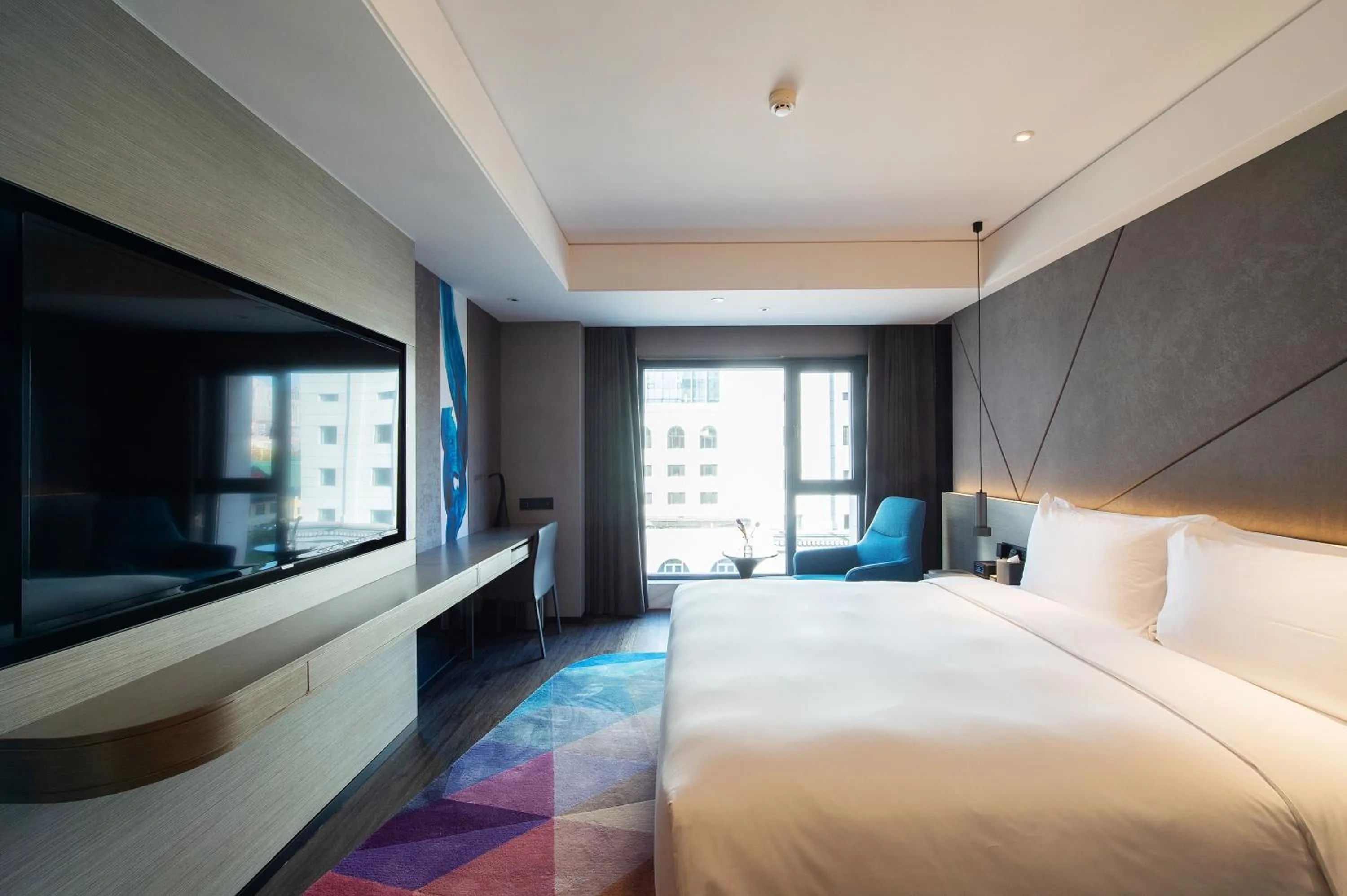 Photo of the whole room, Bed in Mercure Harbin Central Street Sophia Church