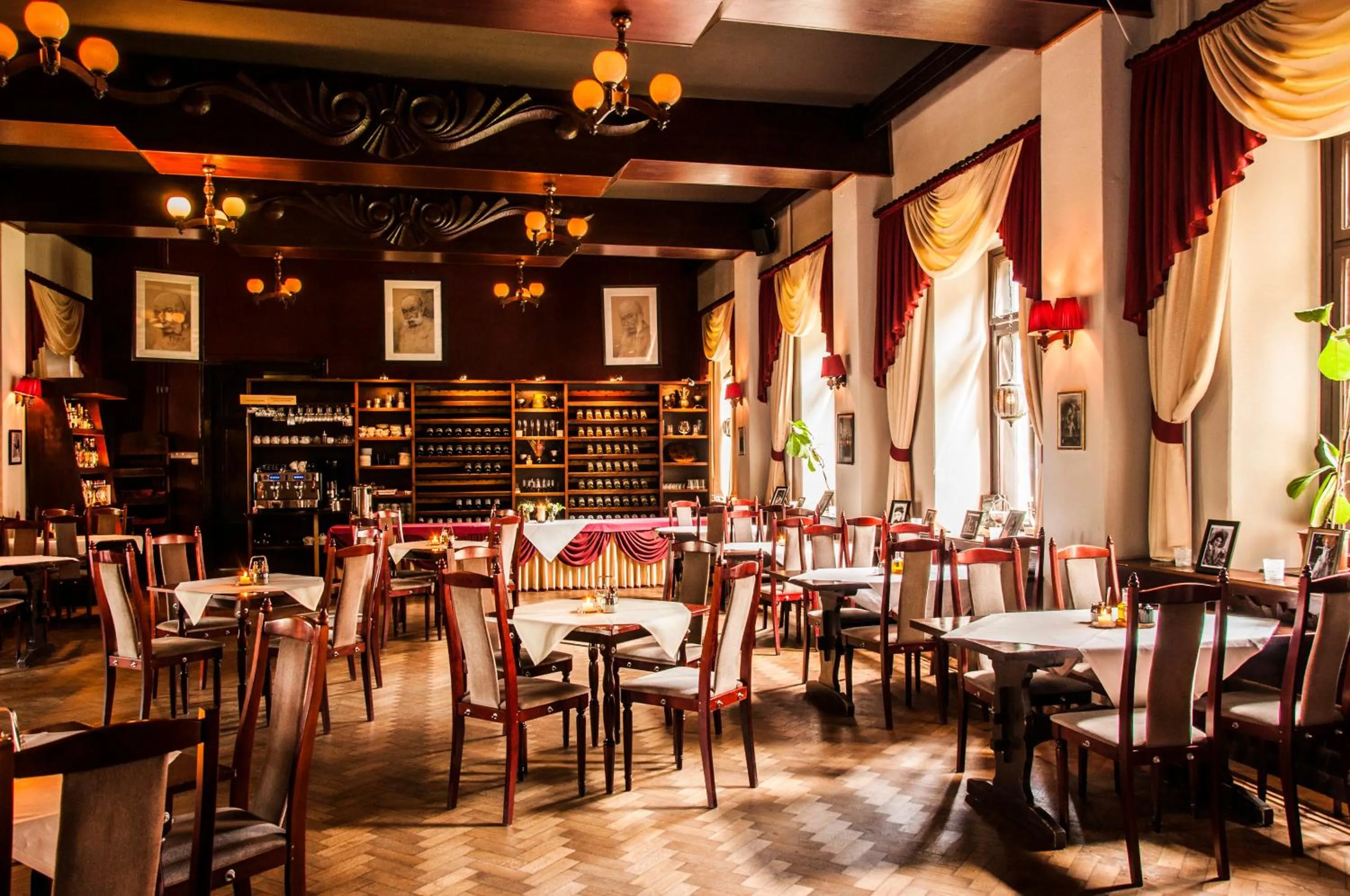 Restaurant/places to eat in Willa Marta Szczawnica