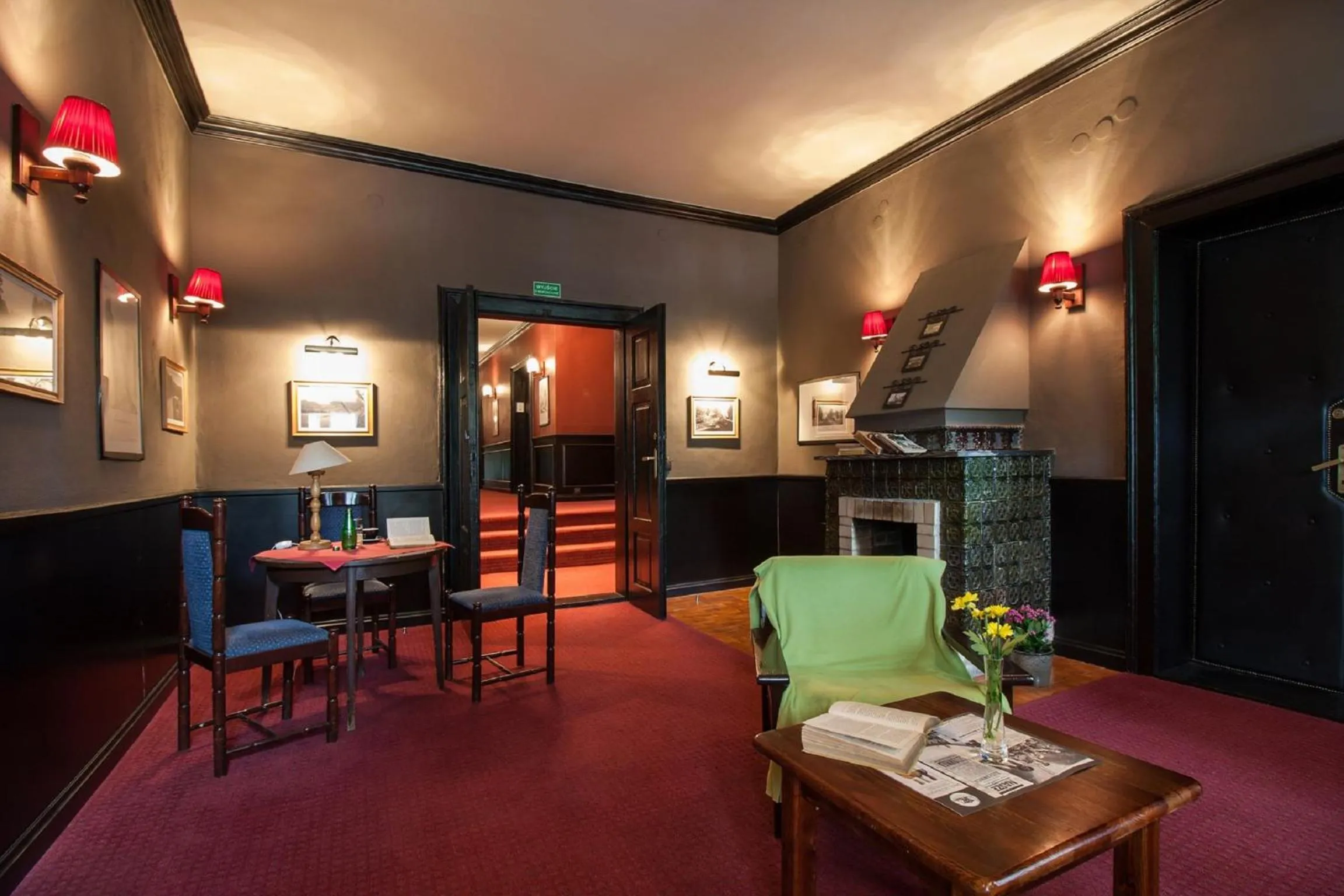 Communal lounge/ TV room in Willa Marta Szczawnica