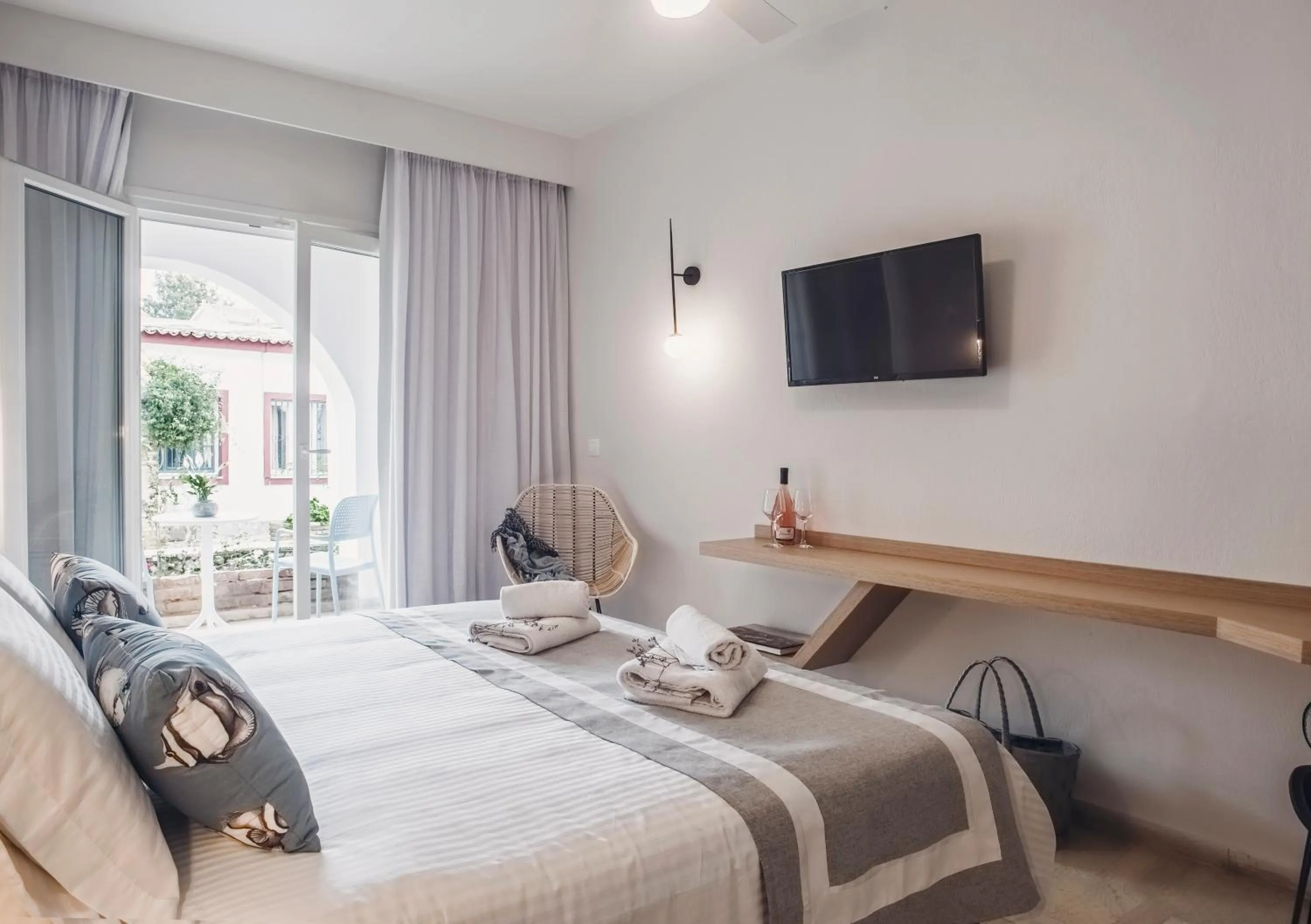 Bedroom, Bed in Iliada Beach Hotel