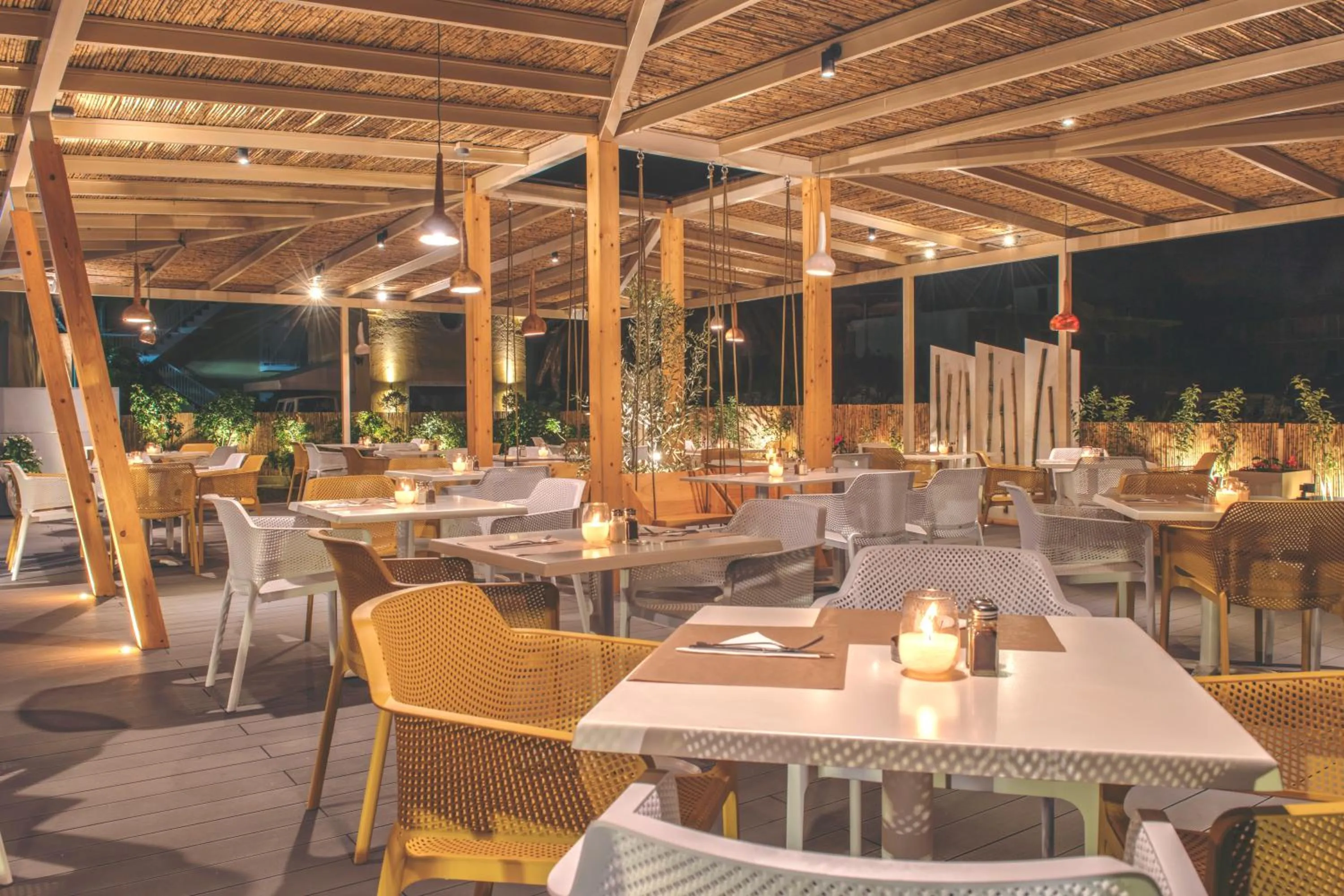 Restaurant/places to eat in Iliada Beach Hotel