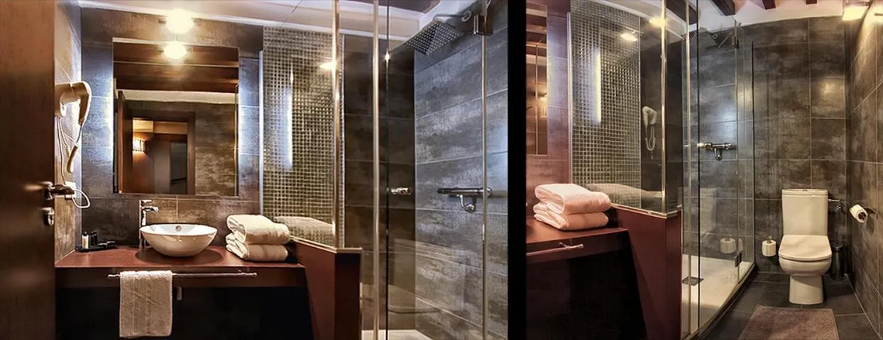 Bathroom in Hotel Rural Plaza Mayor Chinchon