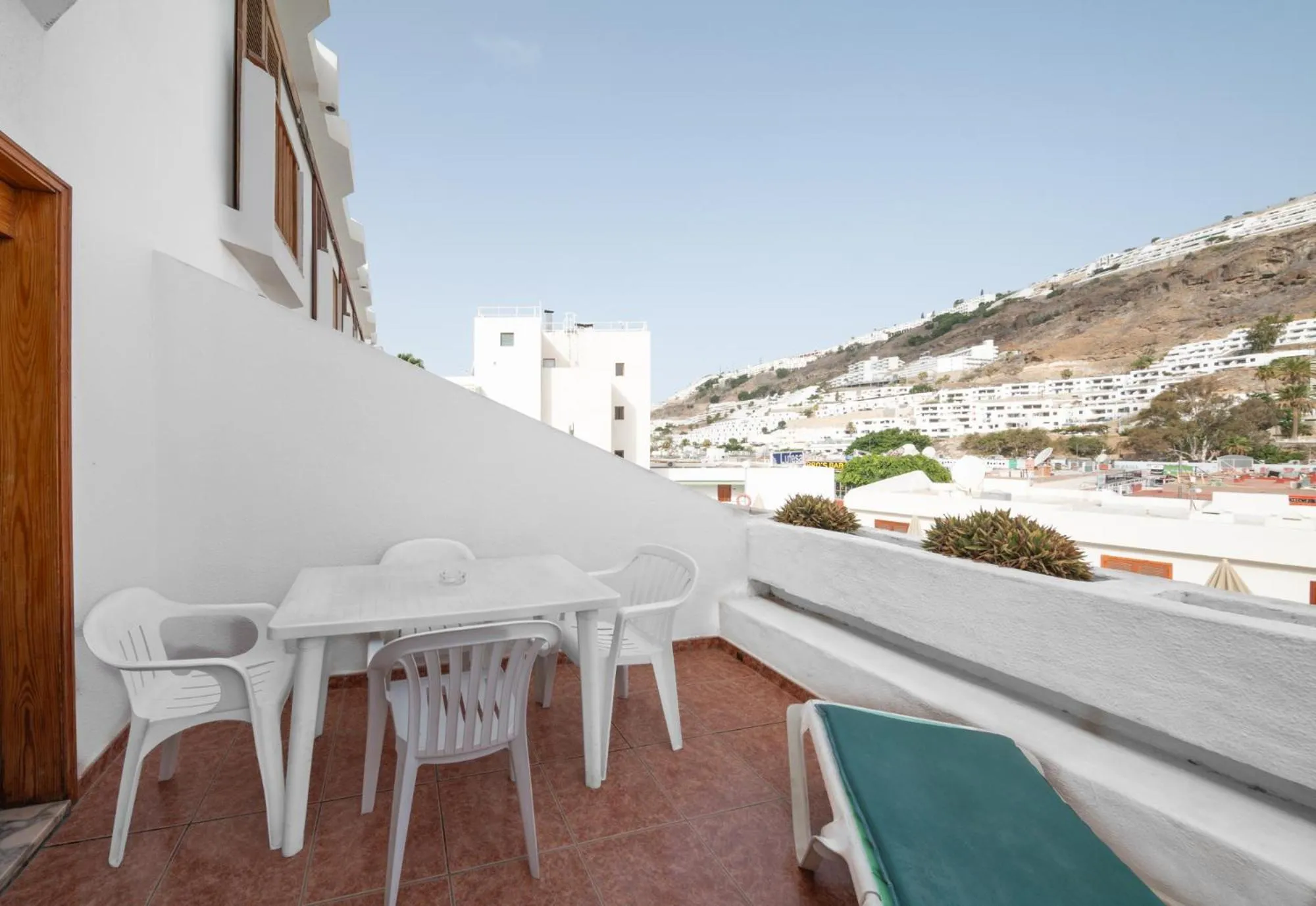 Apartamentos Montecarlo