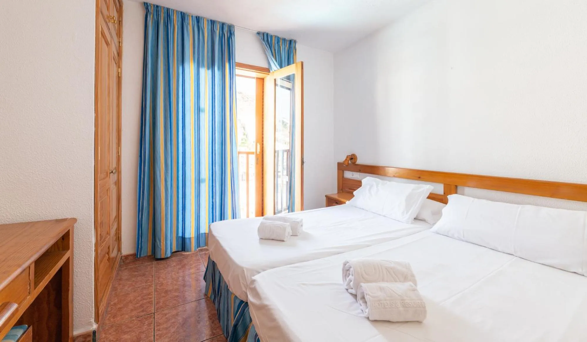 Bed in Apartamentos Montecarlo