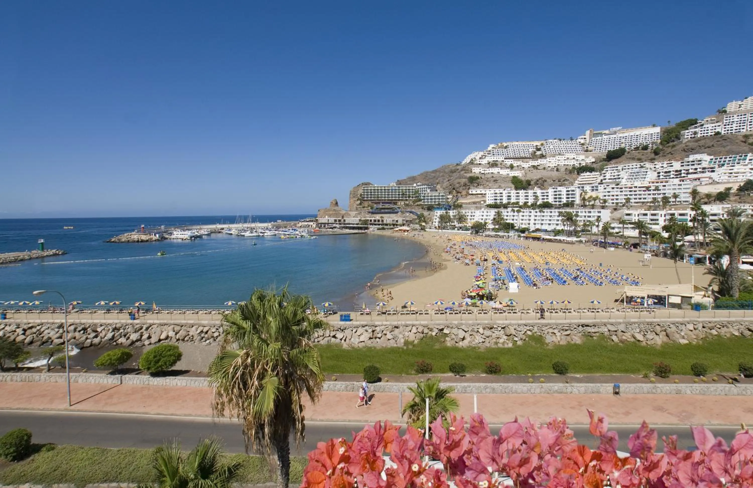 Off site in Apartamentos Montecarlo