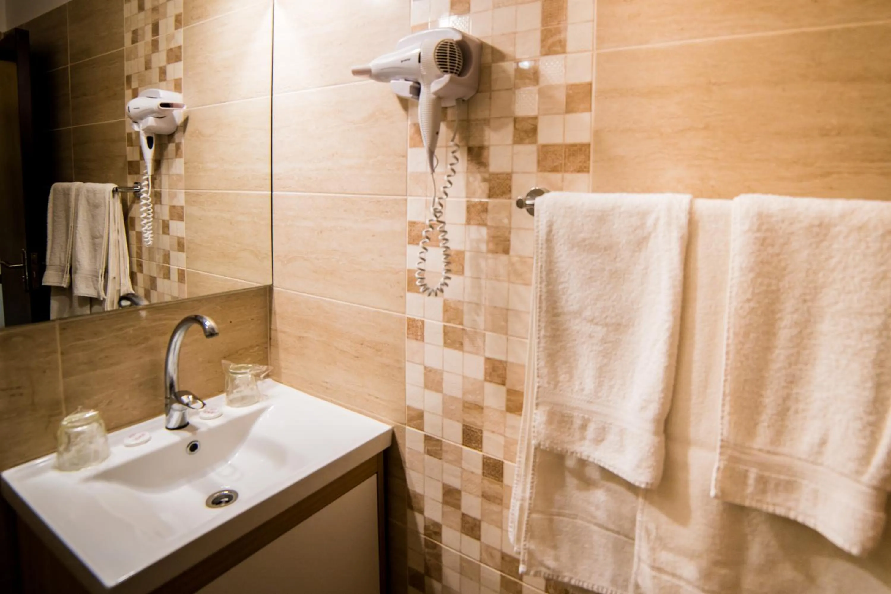 Bathroom in Hotel Corina