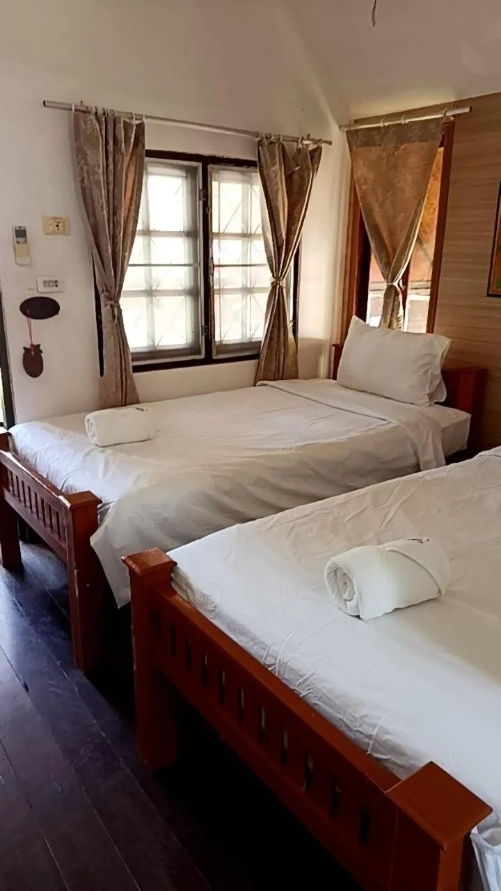 Bed in Seashell Resort Koh Tao-SHA Plus