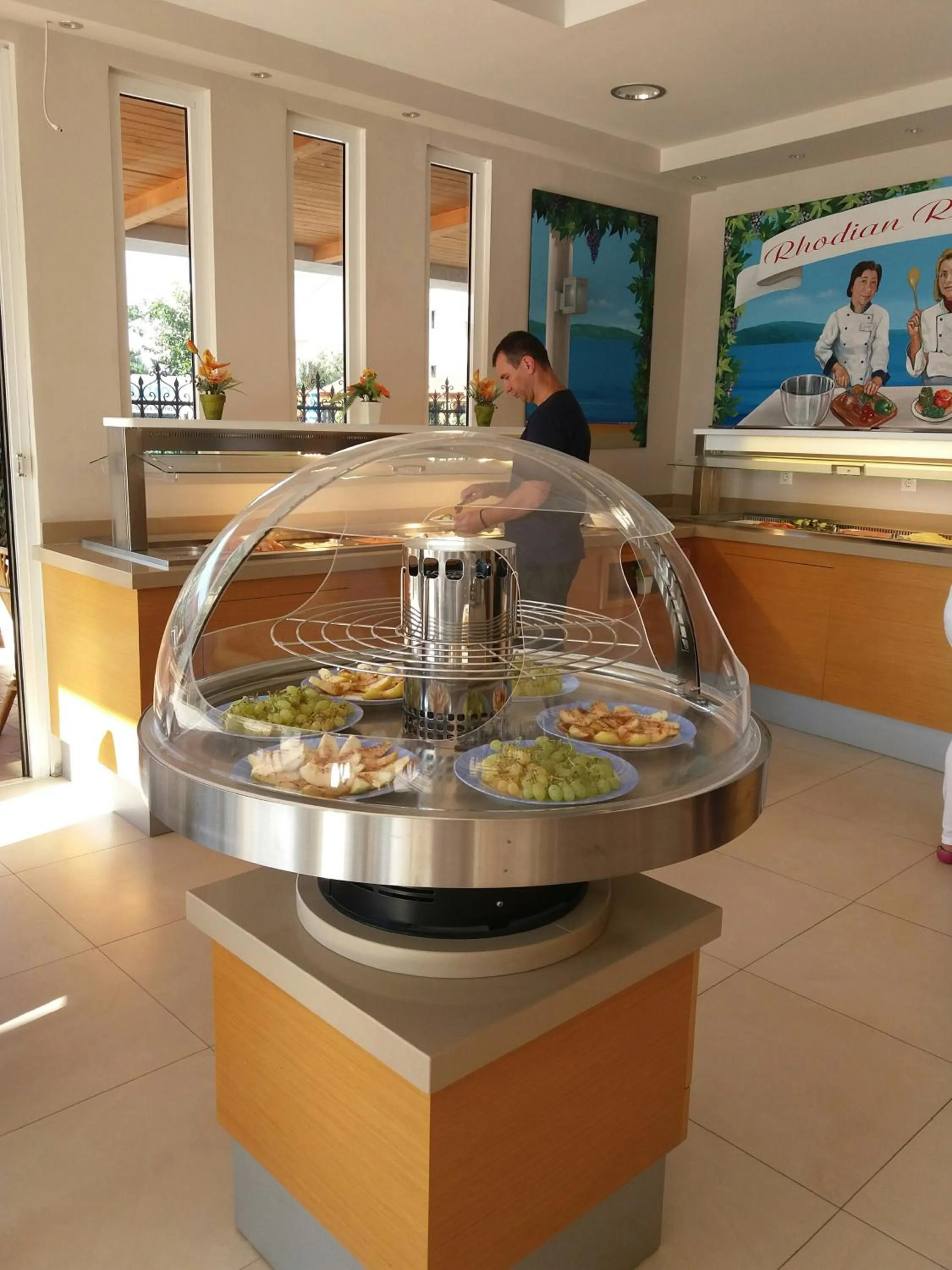 Restaurant/places to eat in Rhodian Rose Hotel