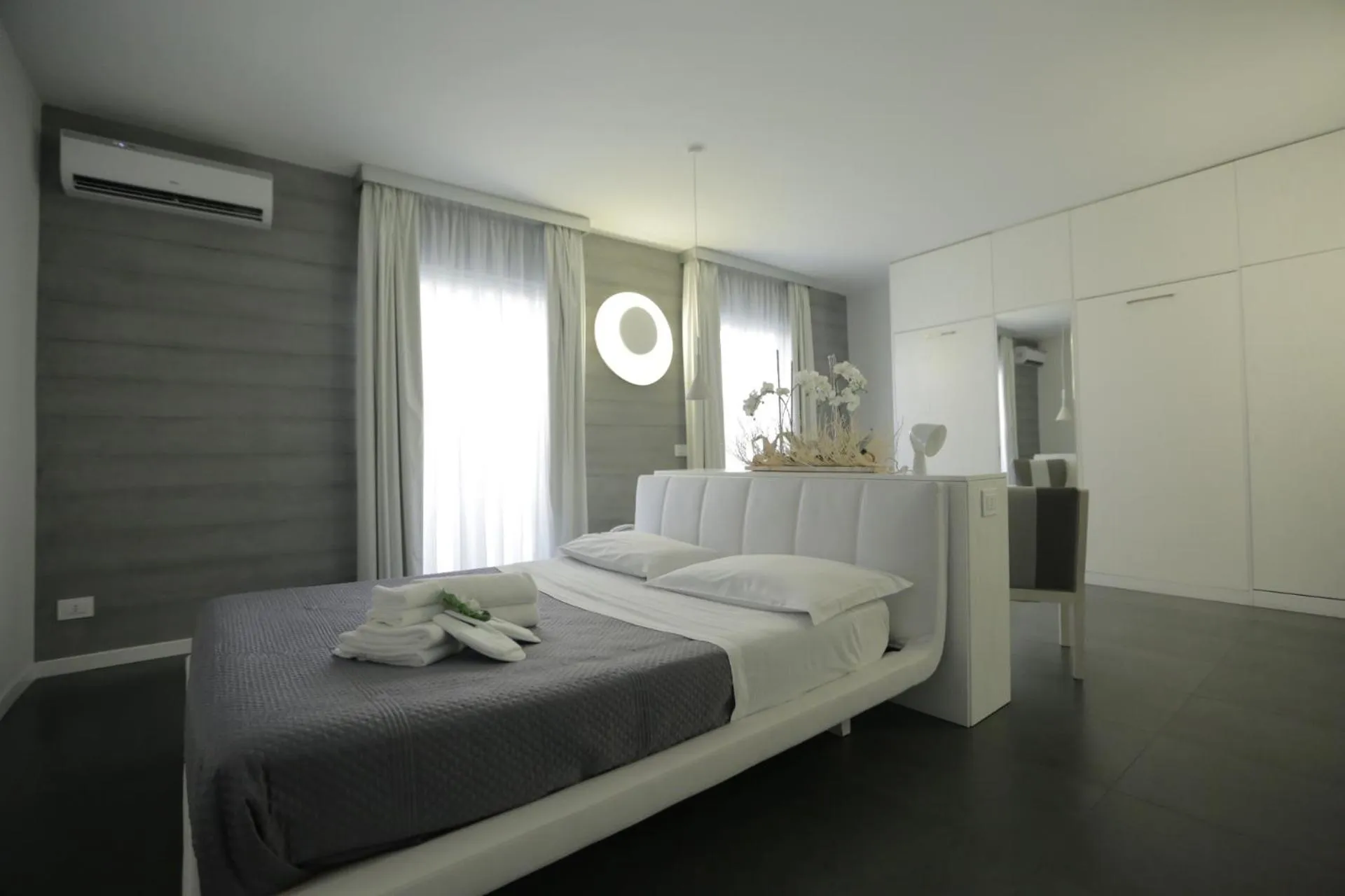 Bedroom, Bed in Piccola Caracas B&B