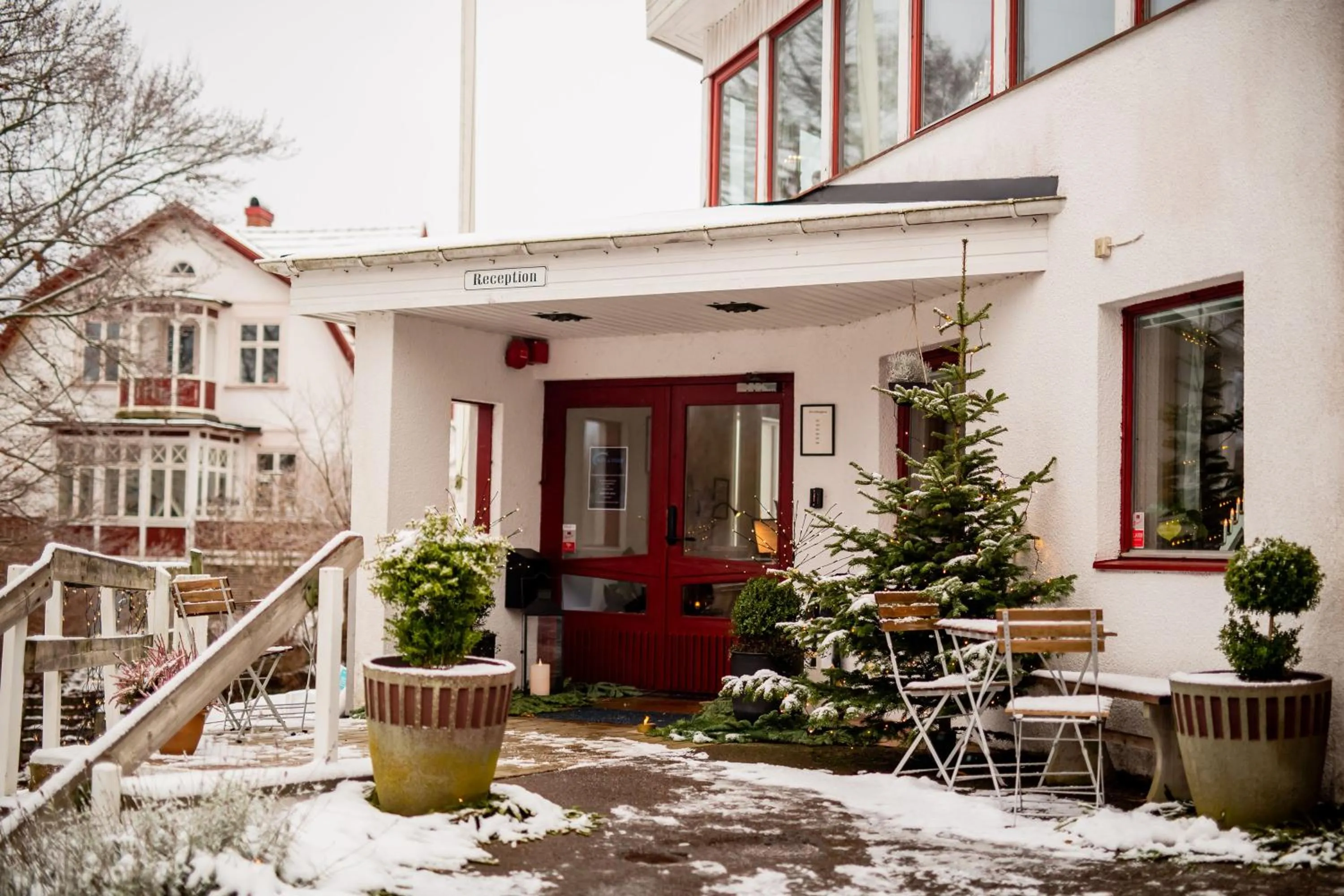 Facade/entrance in Pensionat Enehall