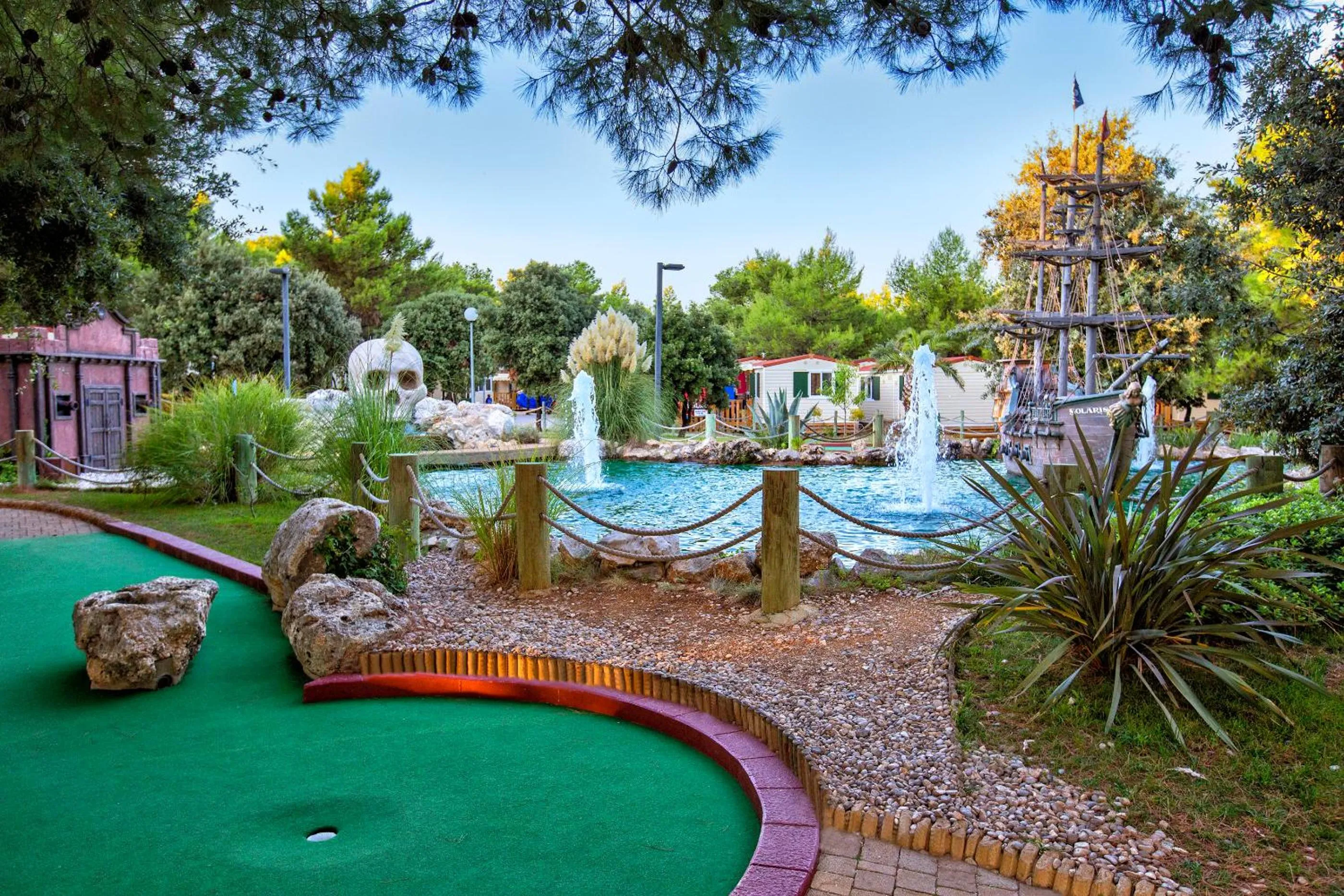 Minigolf in Amadria Park Kids Hotel Andrija