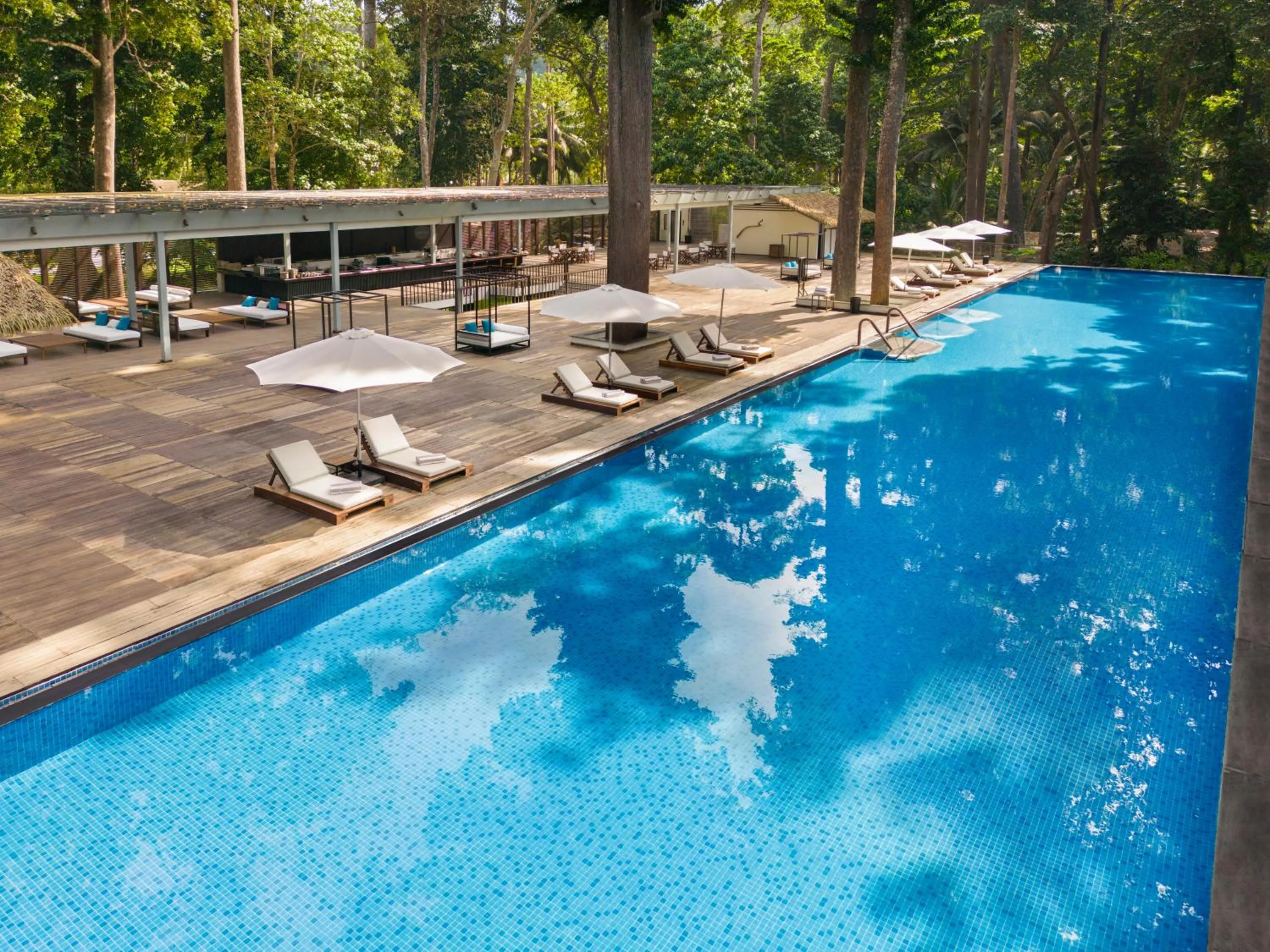 Swimming pool in Taj Exotica Resort & Spa, Andamans