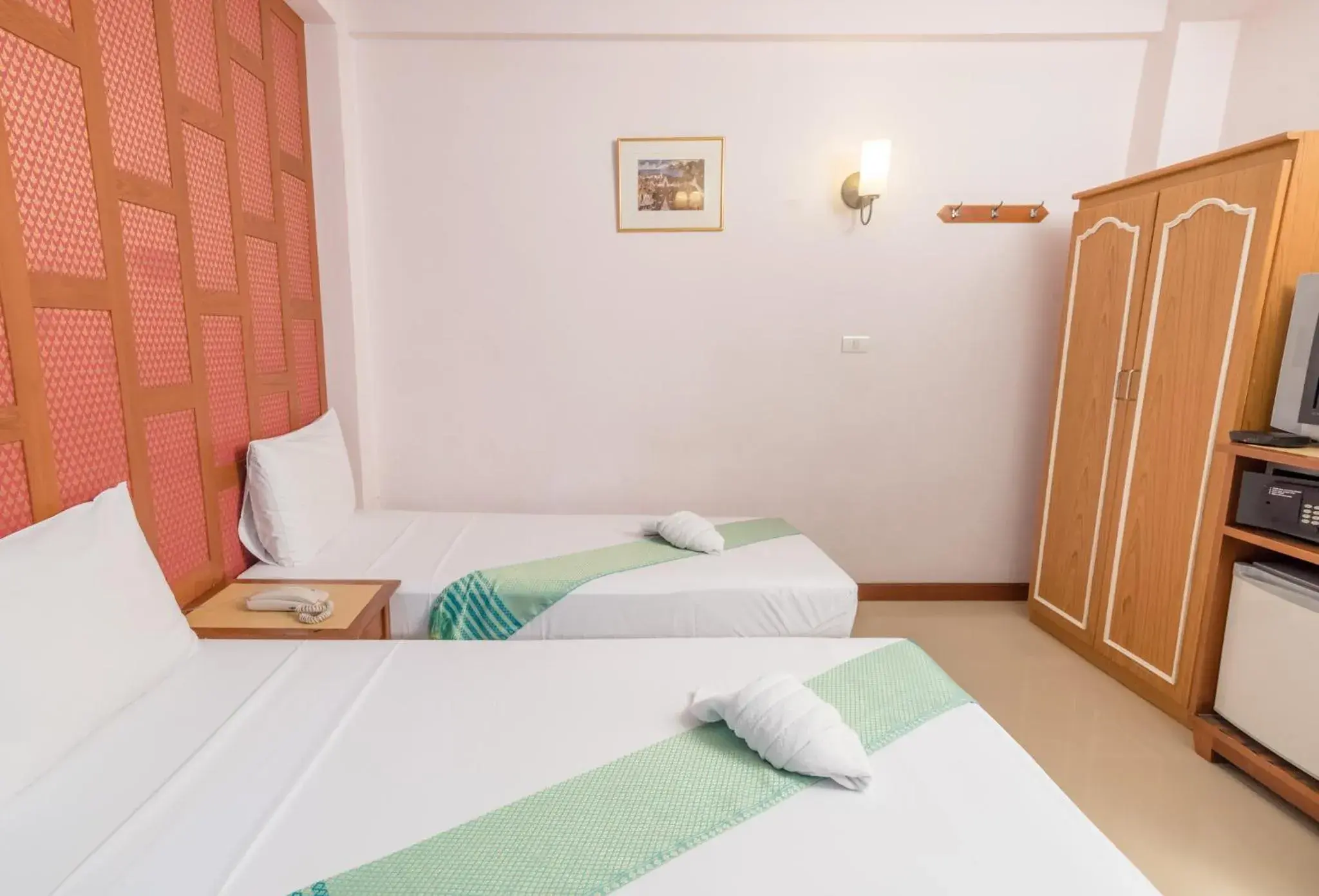 Standard Twin Room in New Siam III Guest House Standard Twin Room in New Siam III Guest House