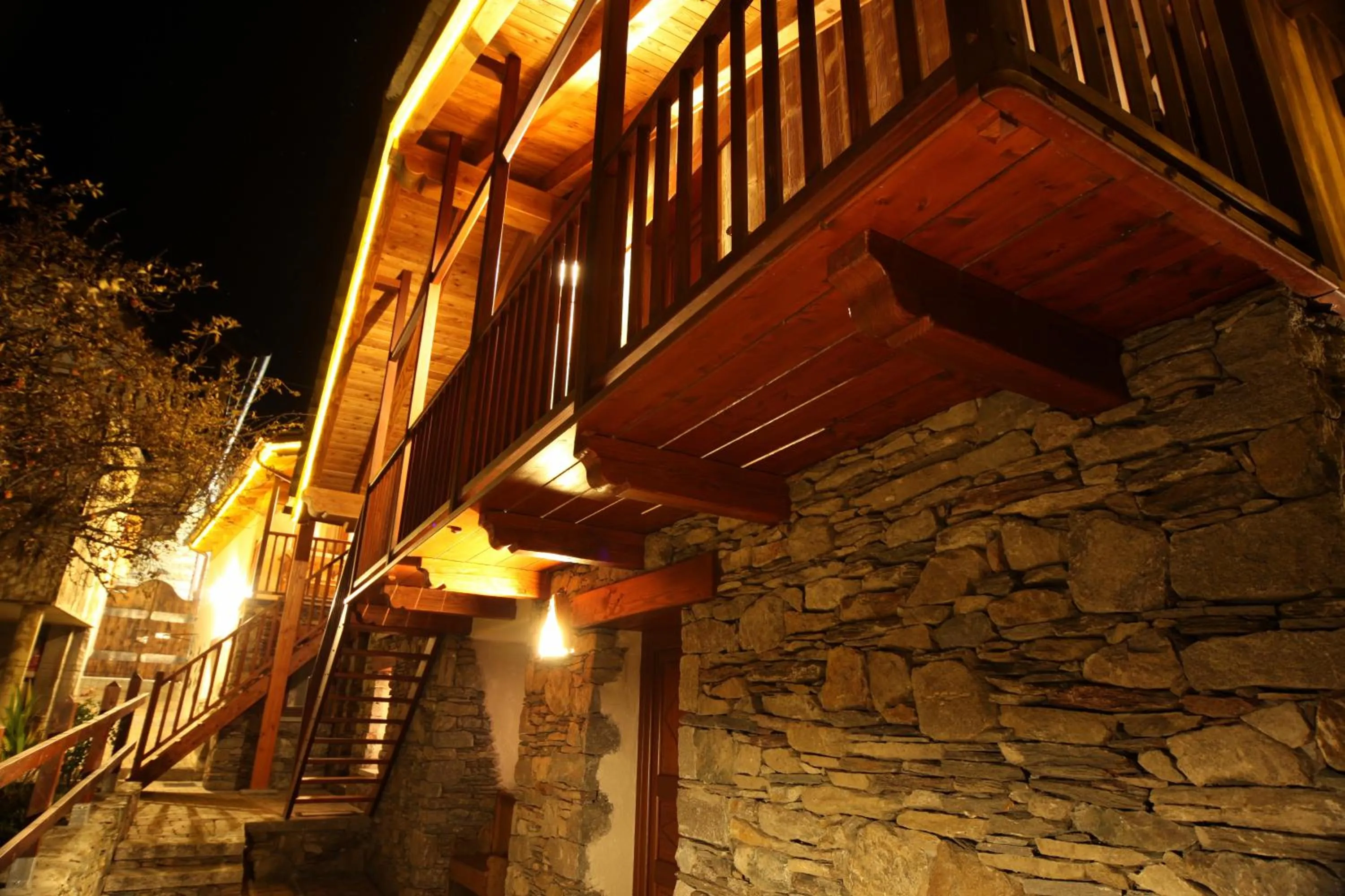 Facade/entrance in Eco Chalet Maison Dominique