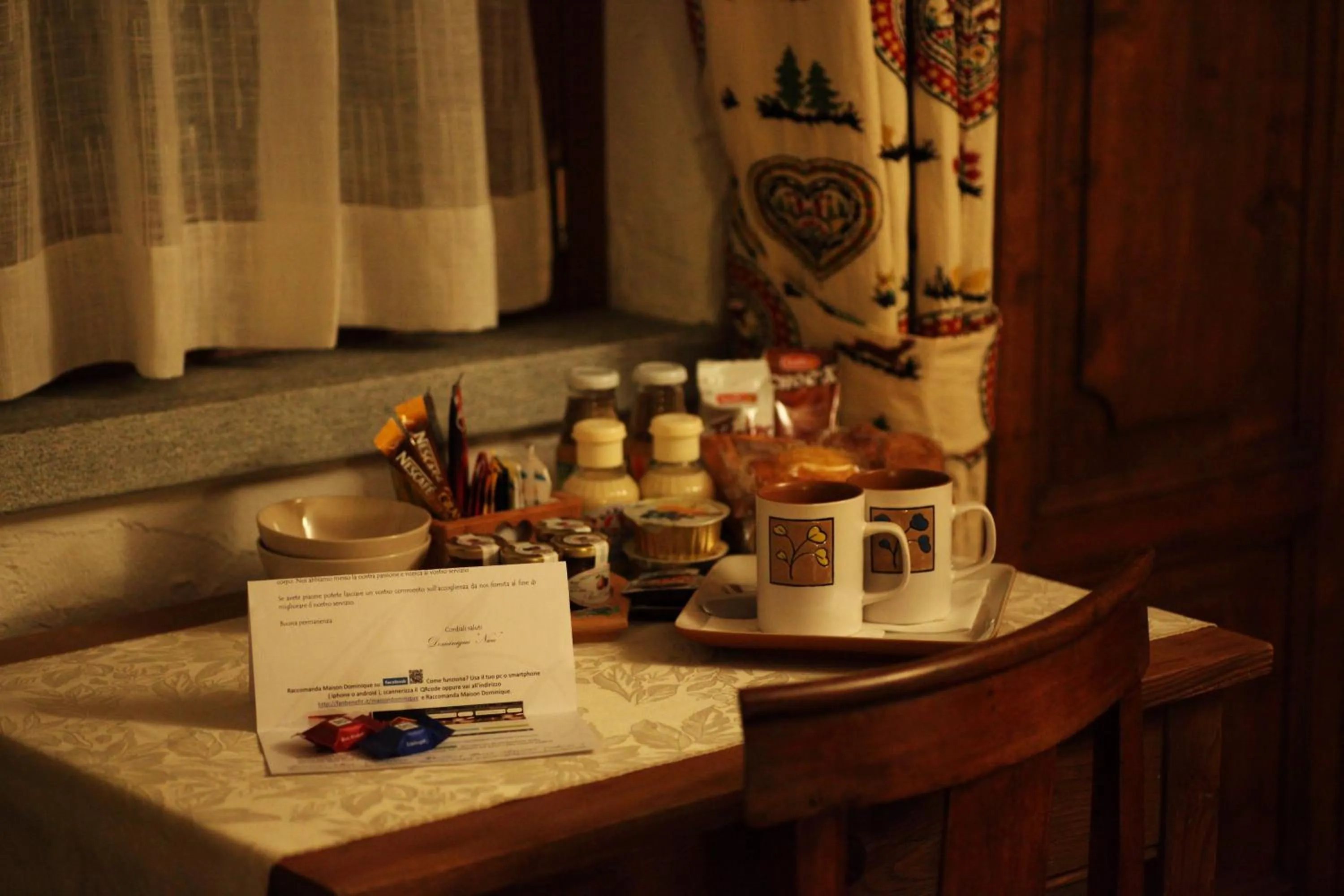 Food close-up in Eco Chalet Maison Dominique