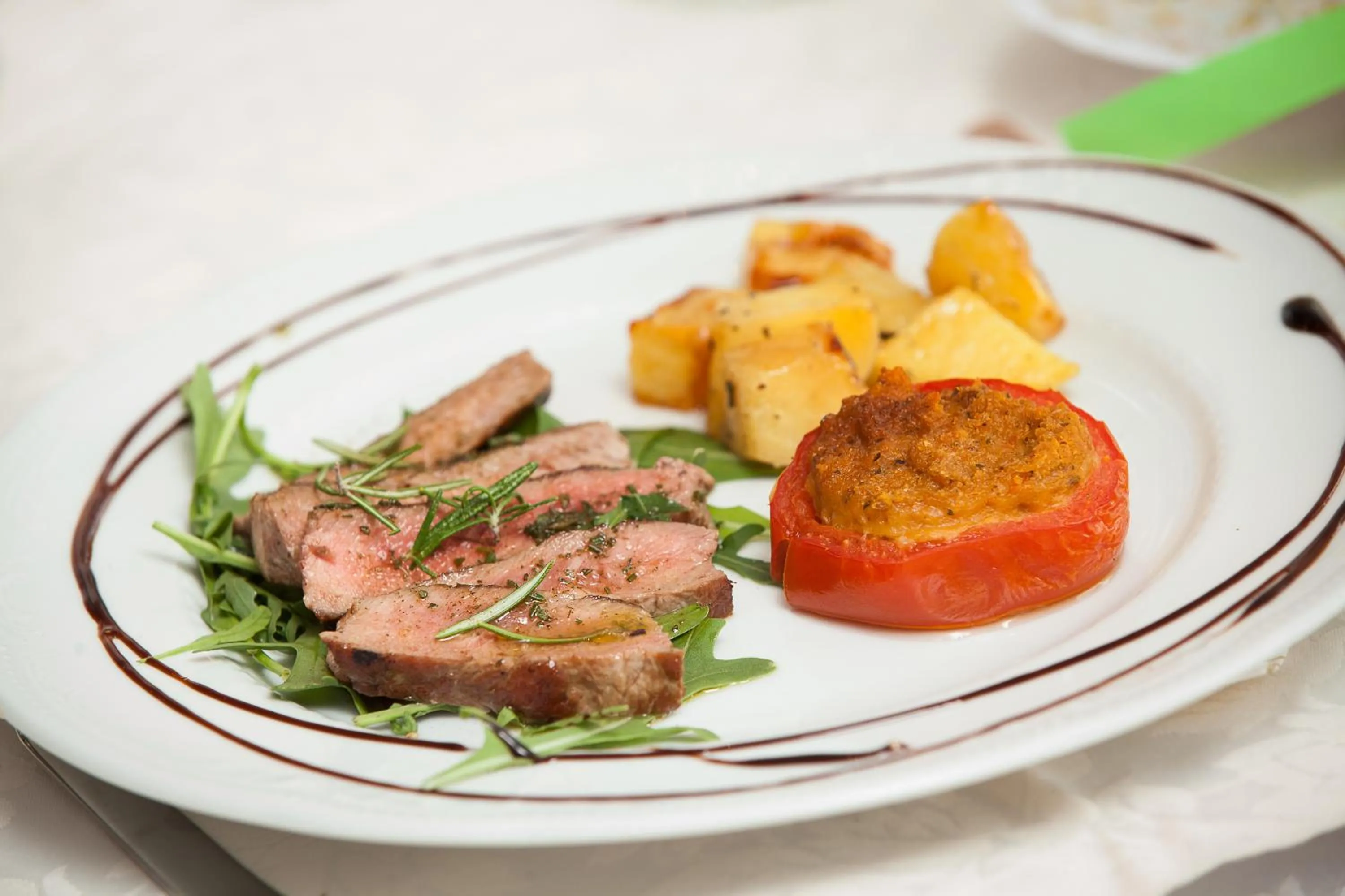 Restaurant/places to eat in Hotel Scoiattolo