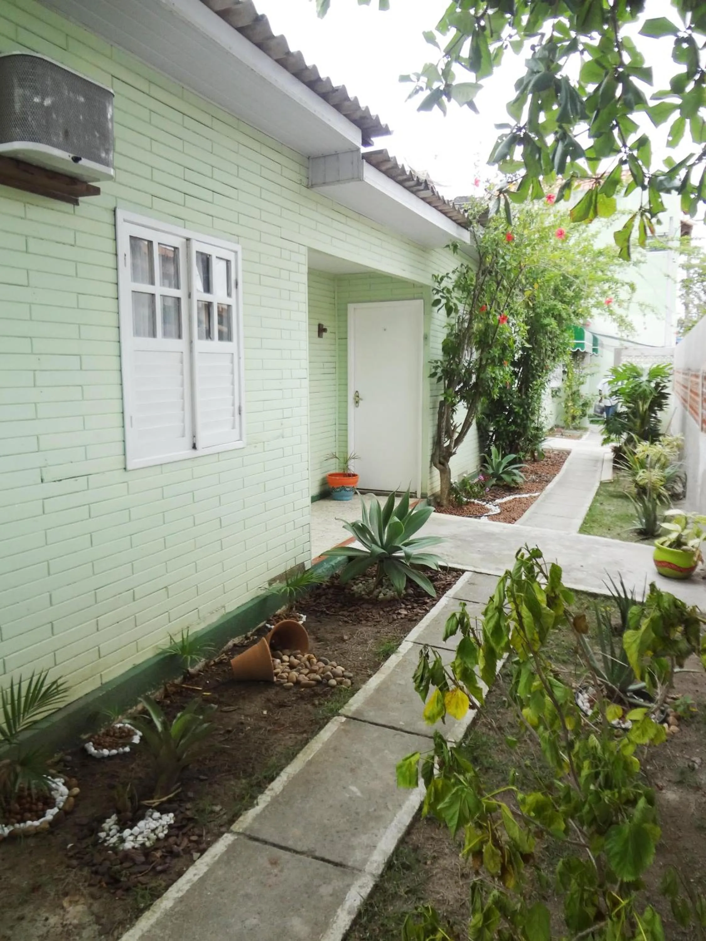 Property building in OYO Pousada Recanto Shangrilá, Cabo Frio