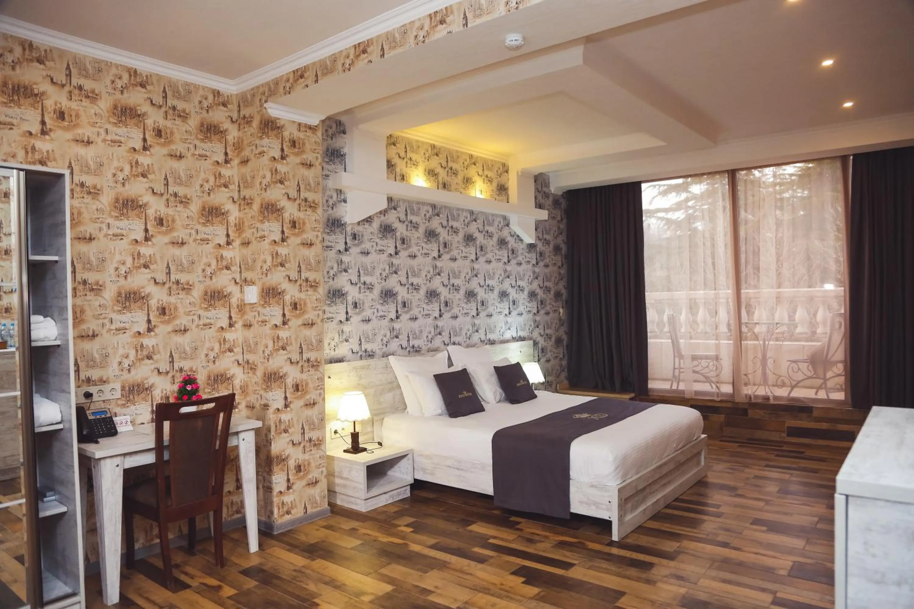 Bed in Hotel King David The Builder