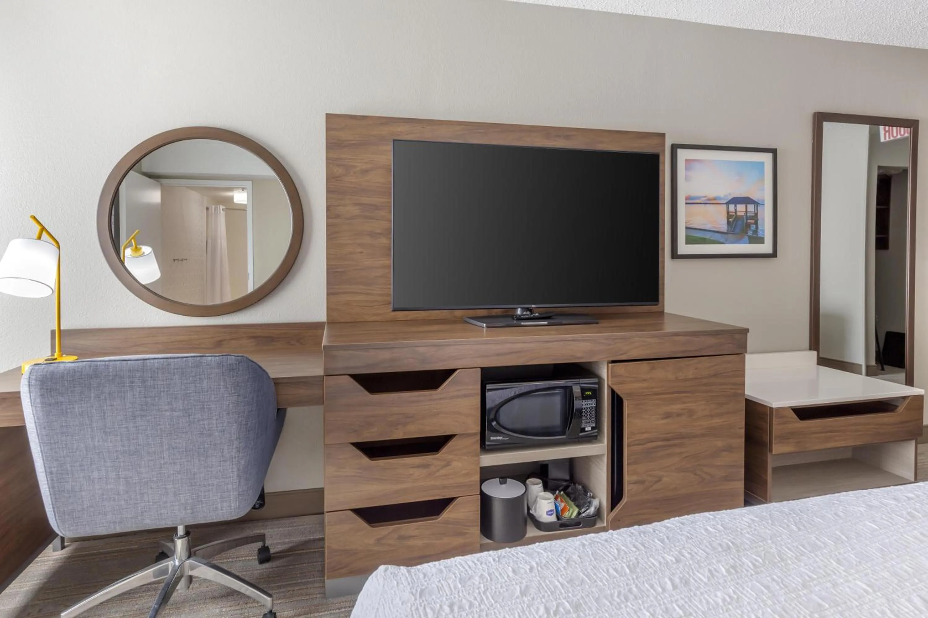 Bedroom in Hampton Inn New Bern