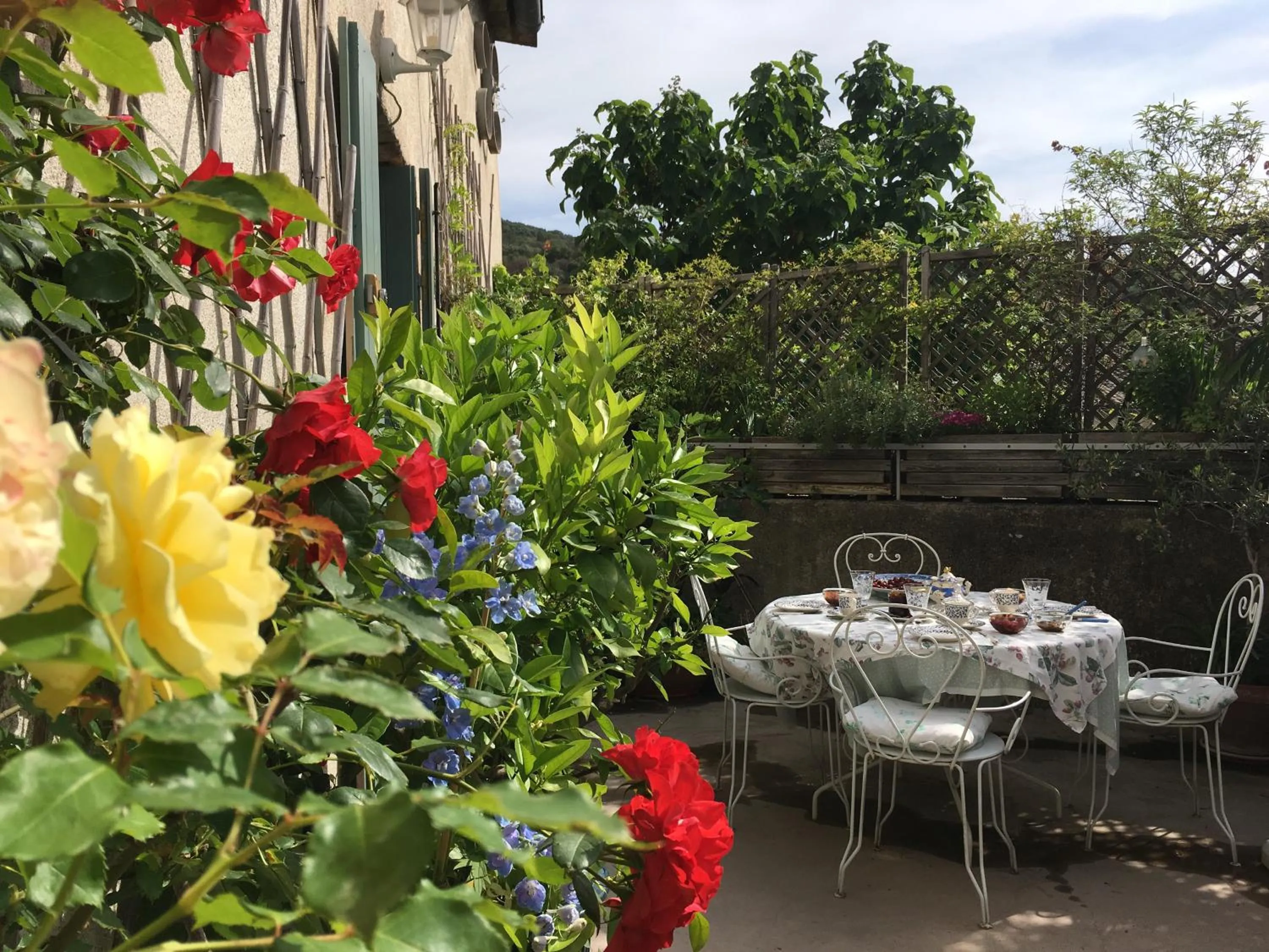 Patio in Les Asphodèles Amélie
