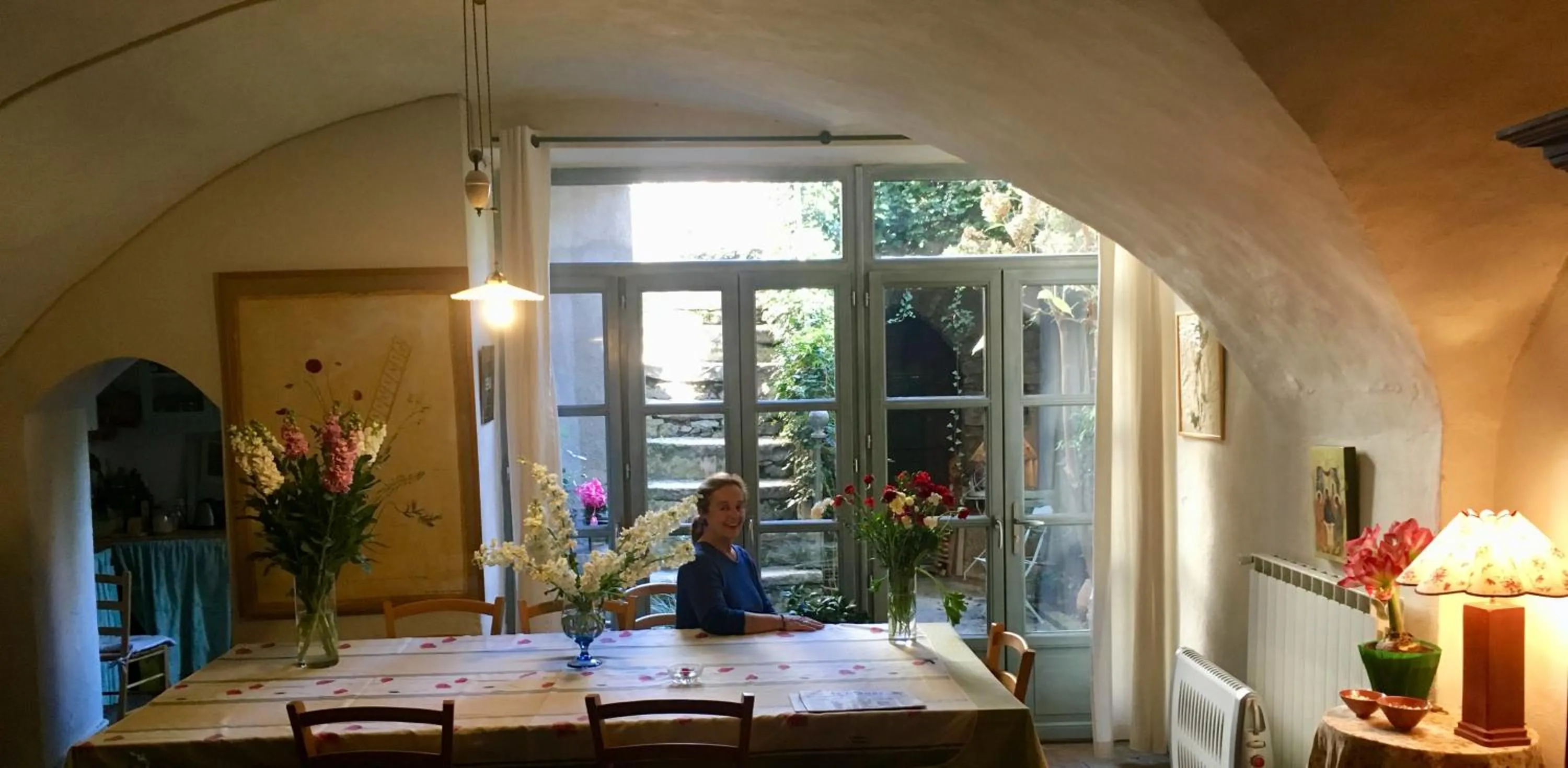 Communal lounge/ TV room in Les Asphodèles Amélie