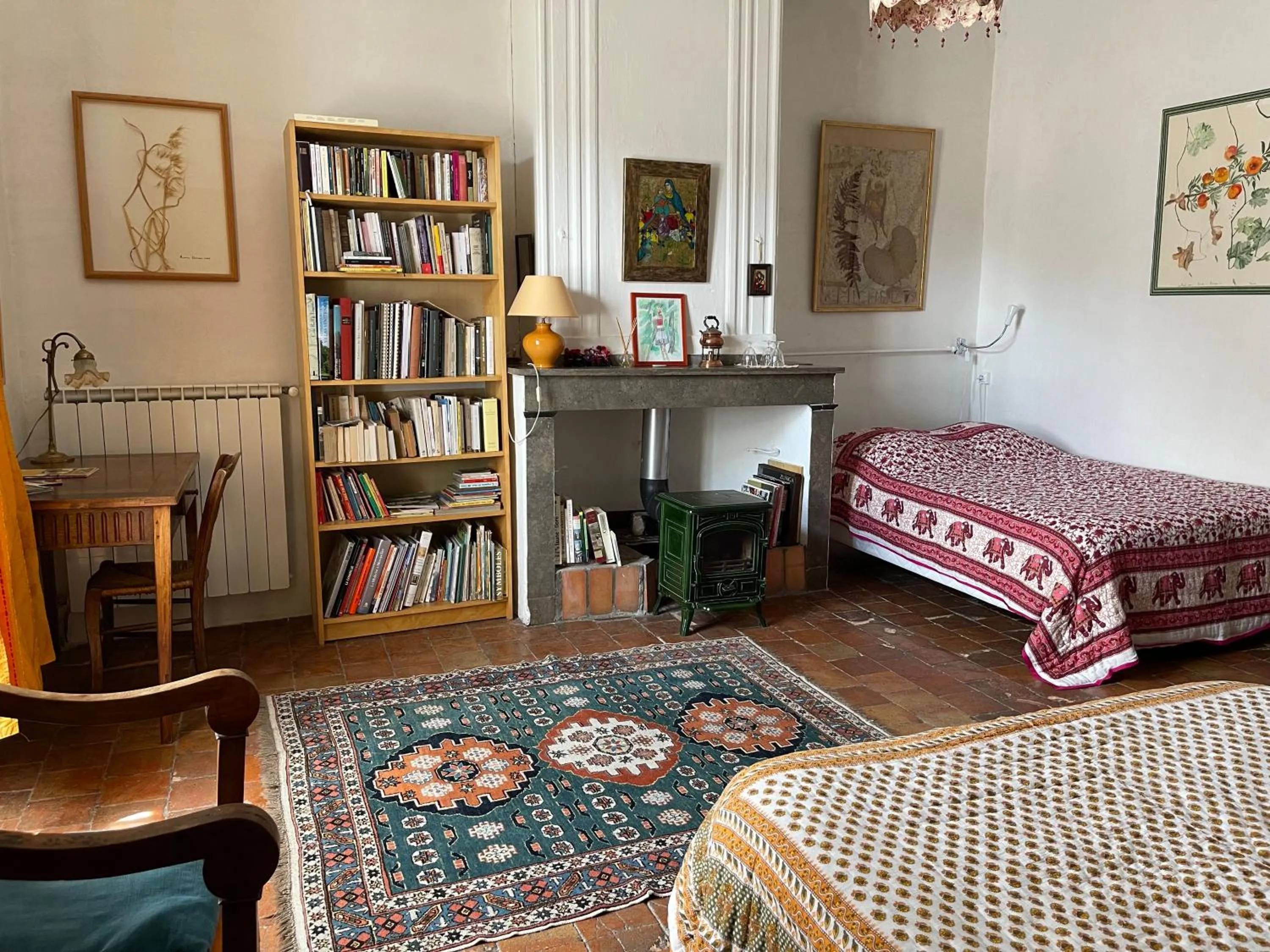 Property building, Bed in Les Asphodèles Amélie