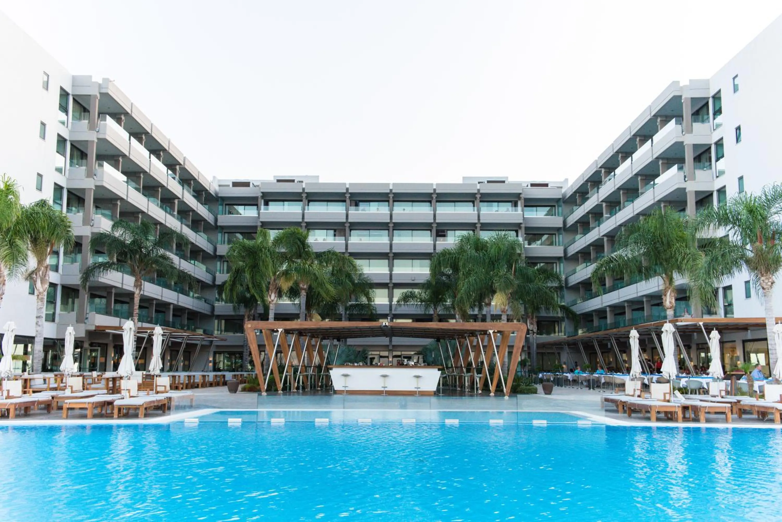 Swimming pool in Alimounda Mare Hotel
