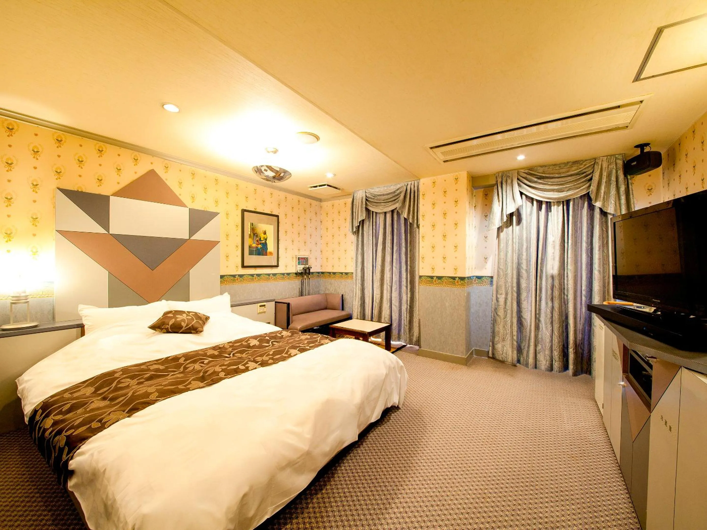 Bed in Saint martin (Adult Only)