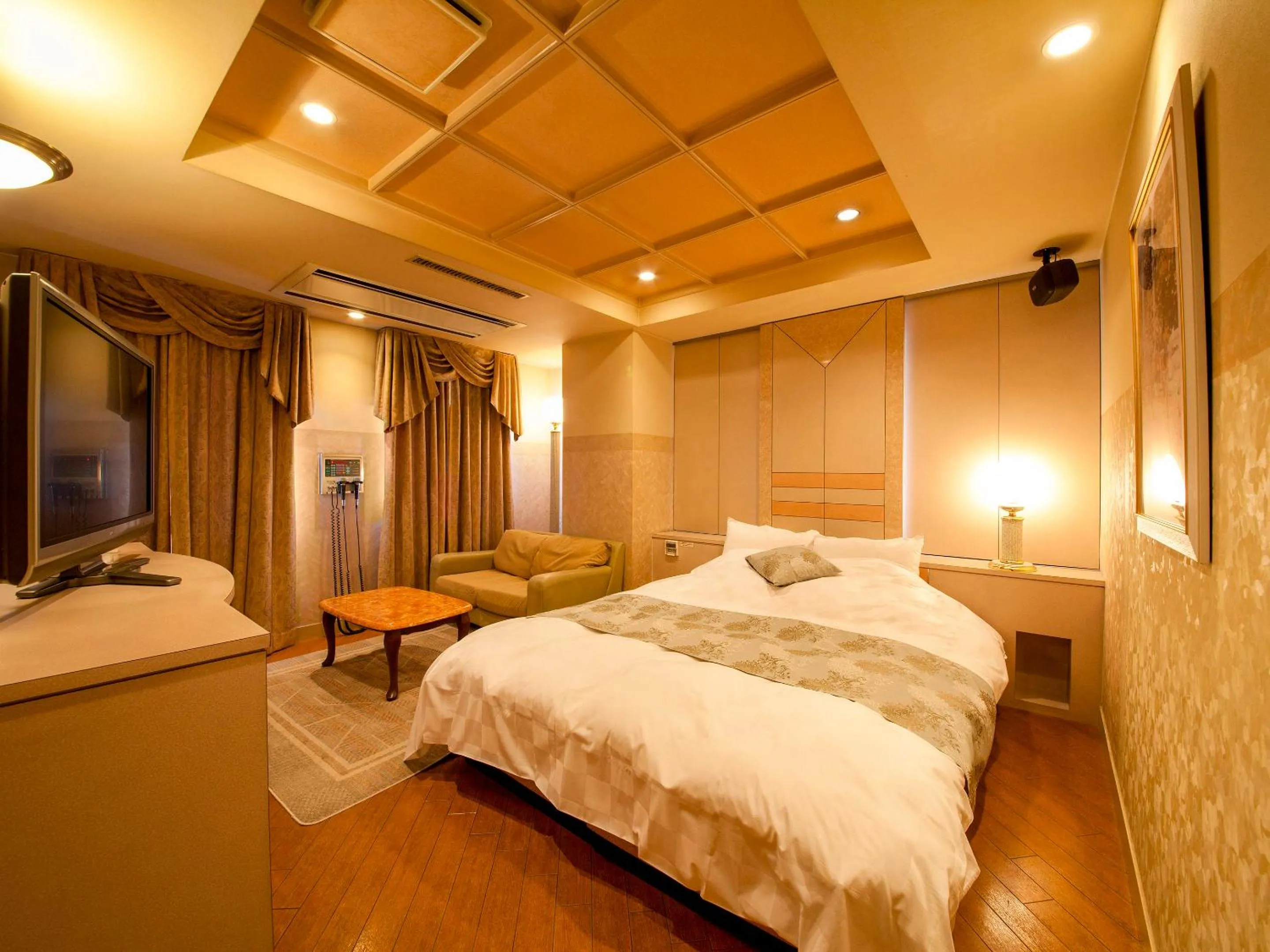 Bed in Saint martin (Adult Only)