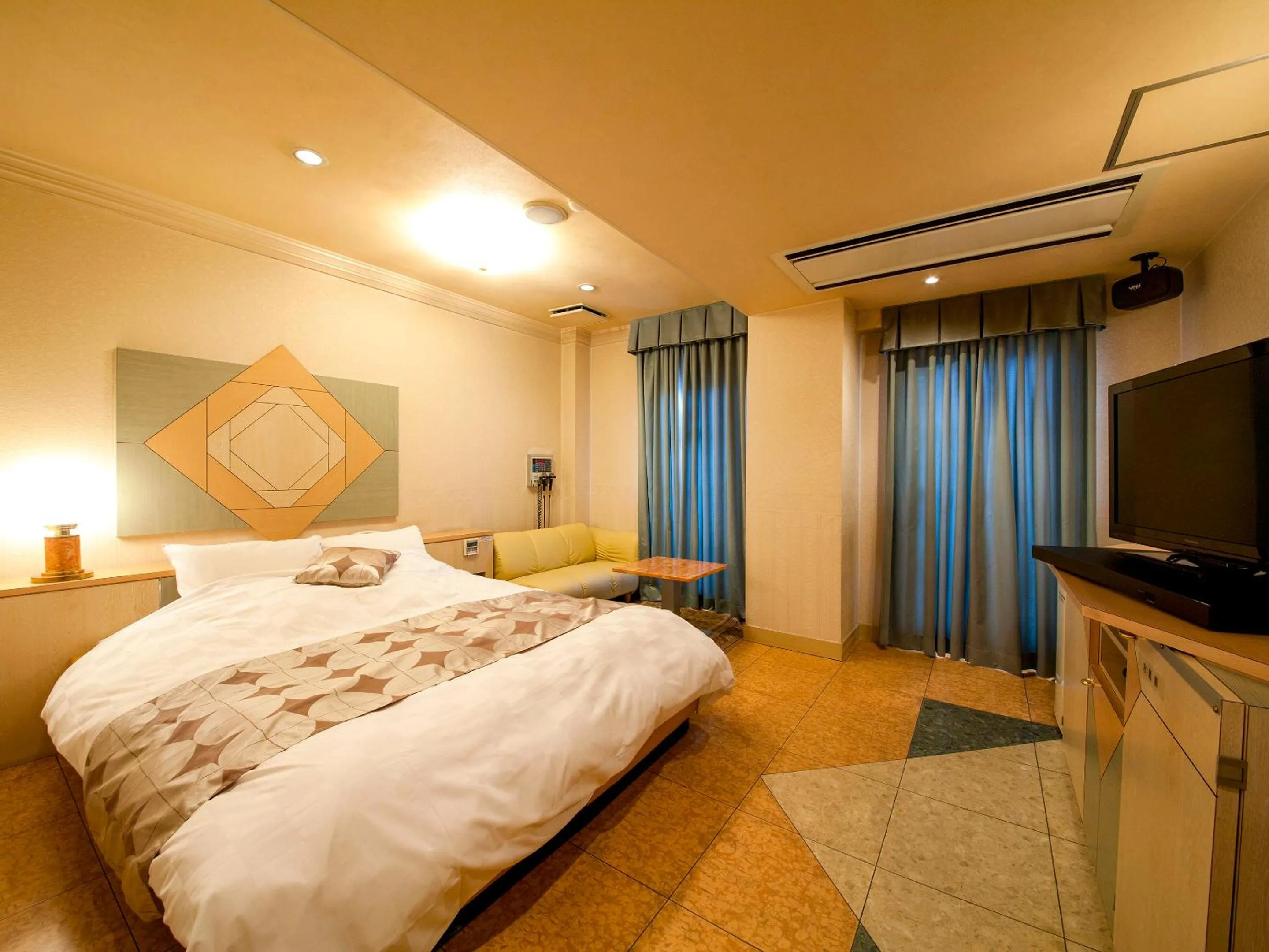 Bed in Saint martin (Adult Only)