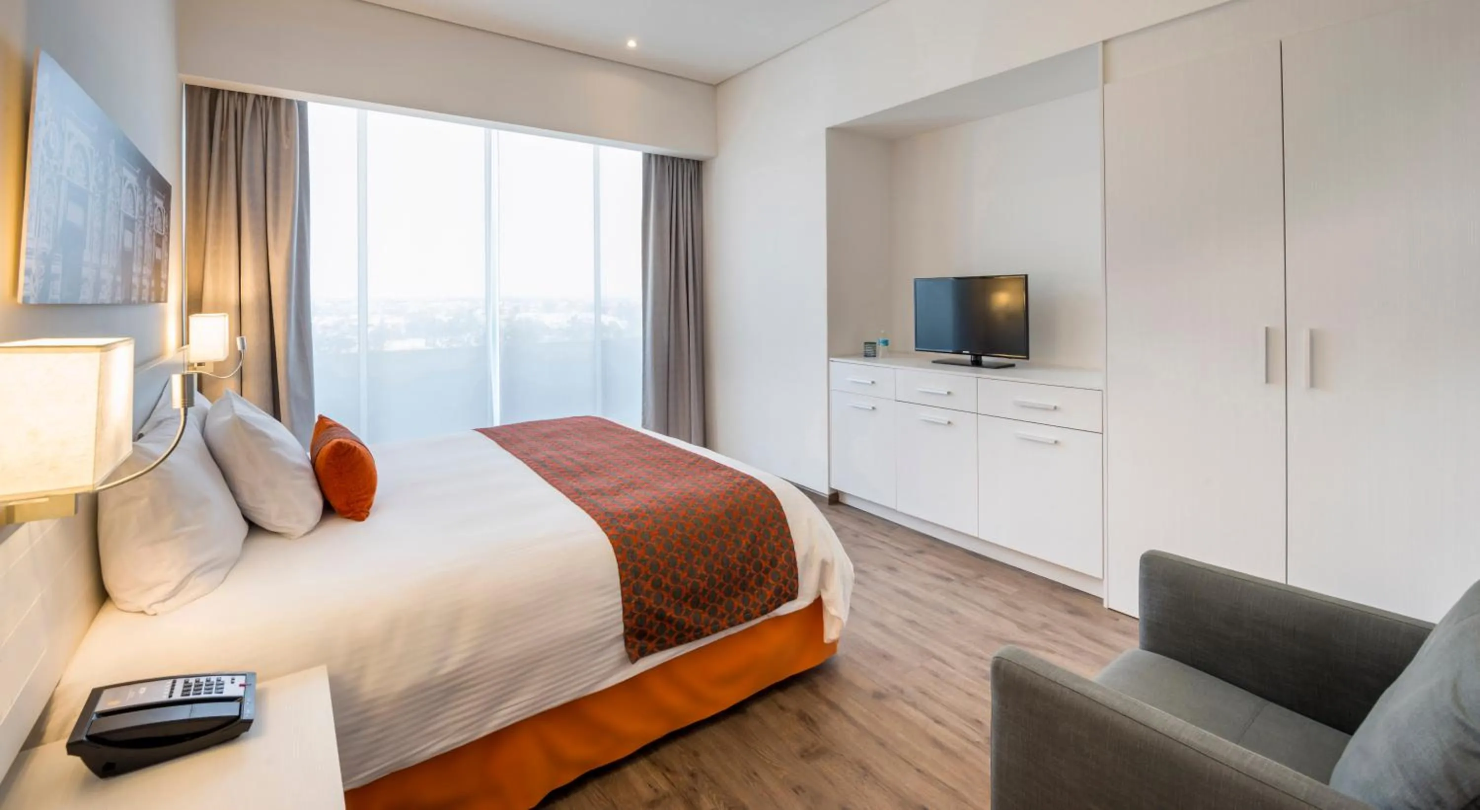 Photo of the whole room, Bed in Camino Real Puebla Angelopolis