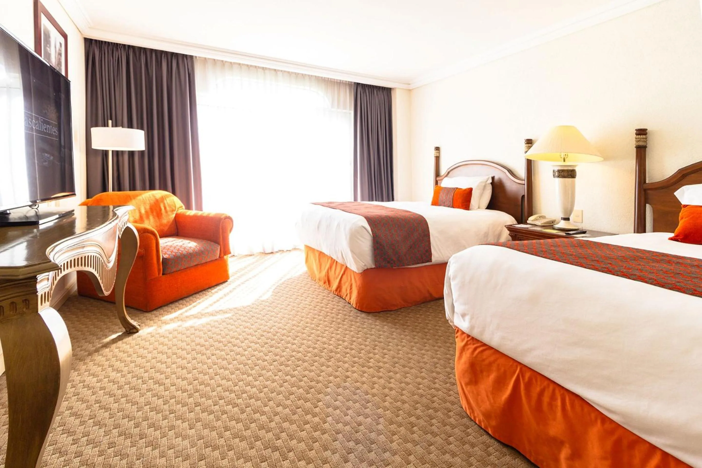 Photo of the whole room, Bed in Camino Real Puebla Angelopolis