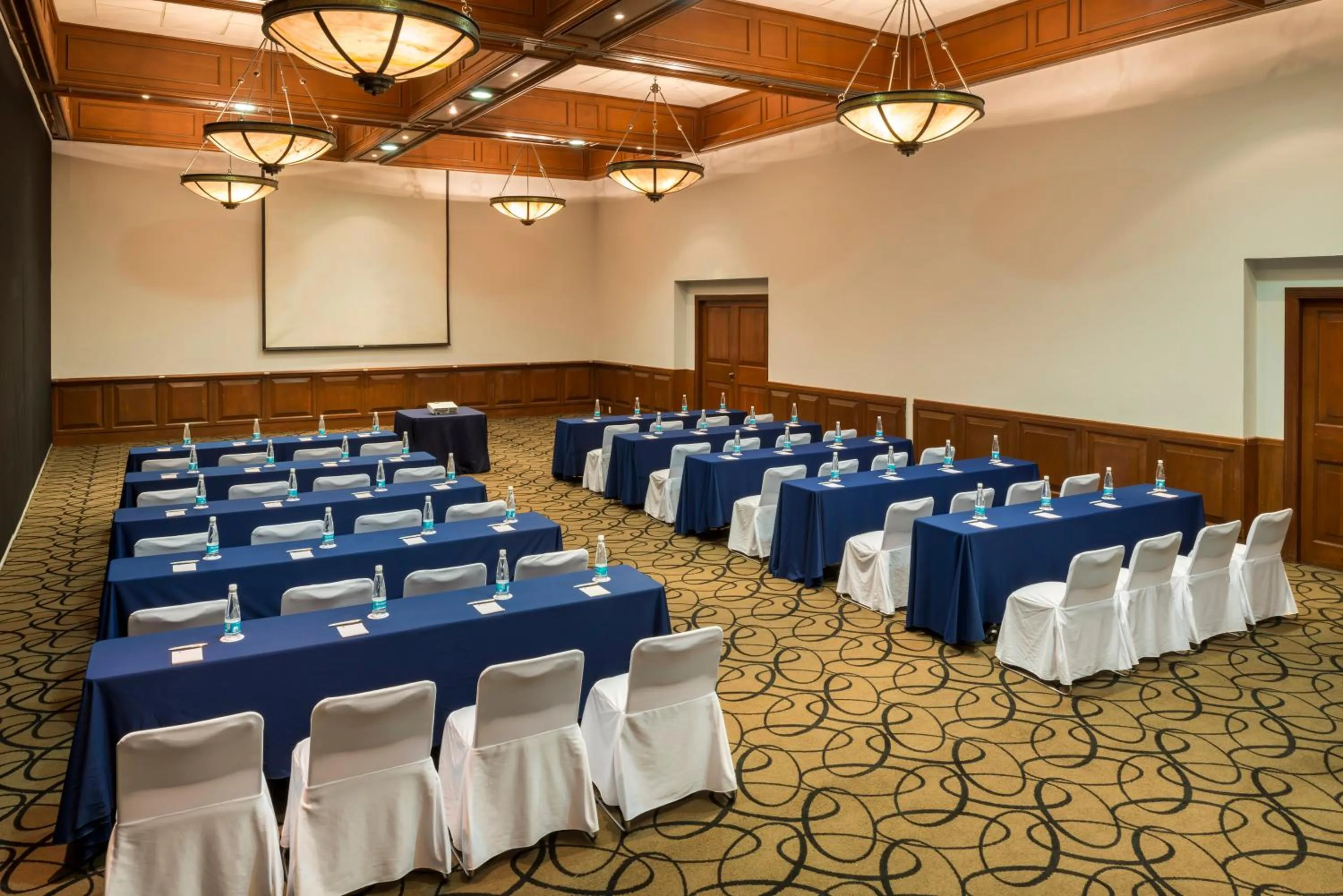 Meeting/conference room in Camino Real Puebla Angelopolis