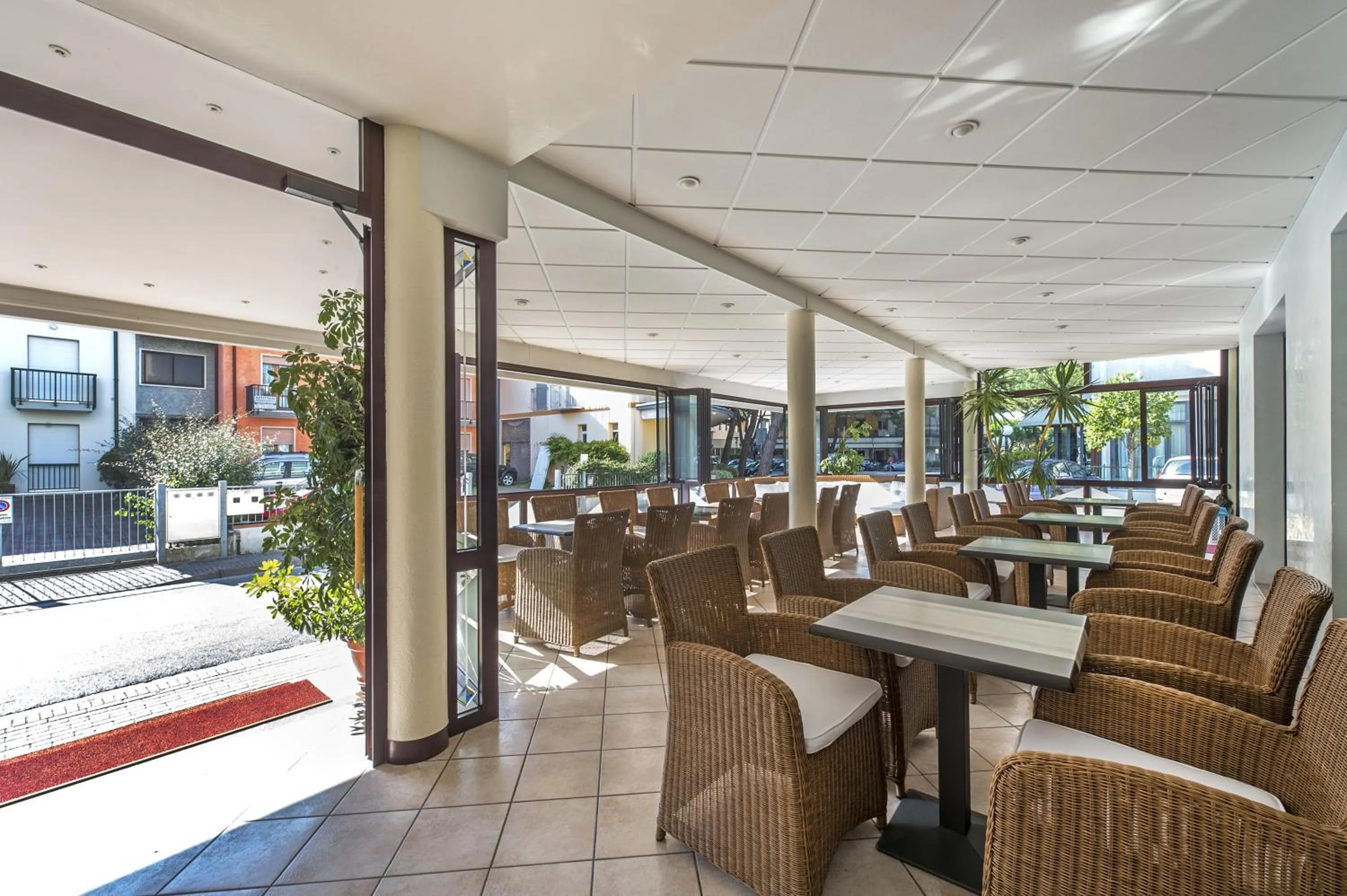 Communal lounge/ TV room in Hotel Hollywood***S