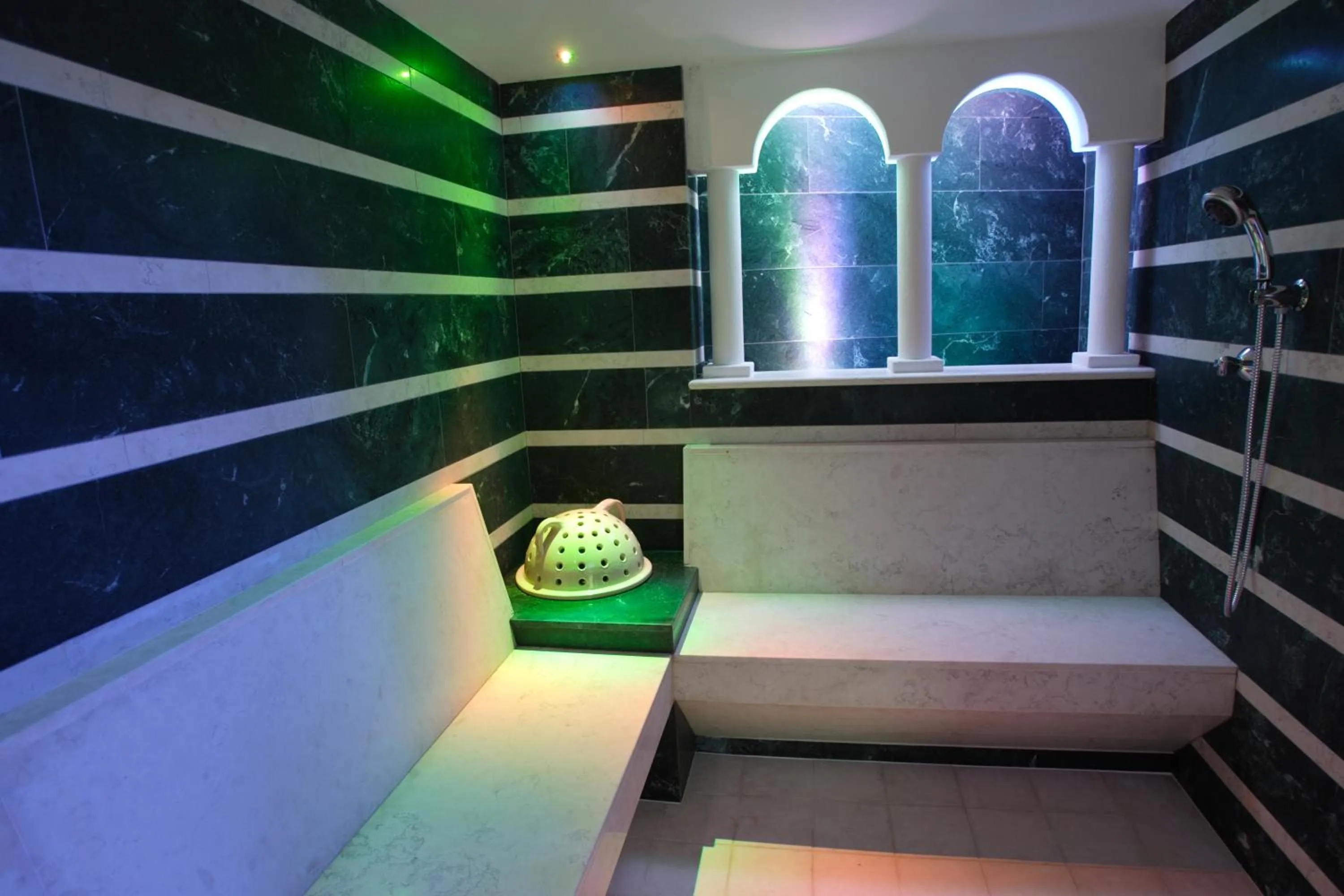 Steam room in Hotel Condor