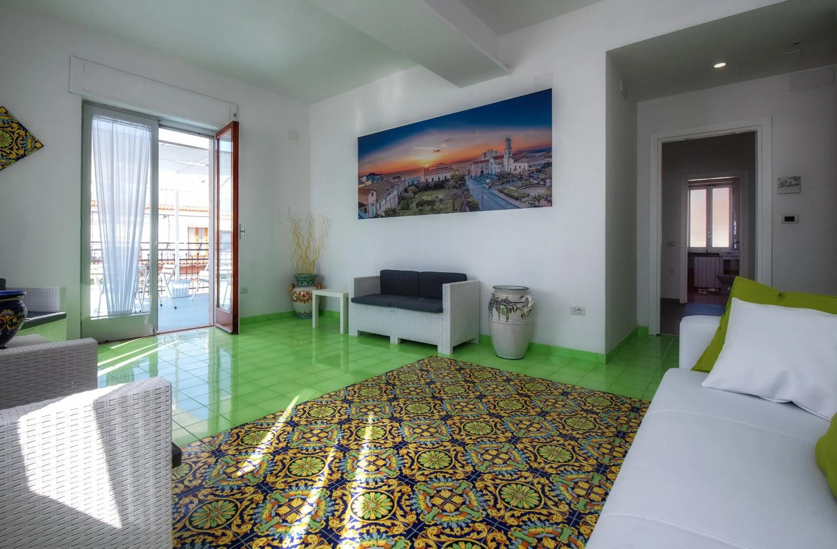 Communal lounge/ TV room in Sunset rooms