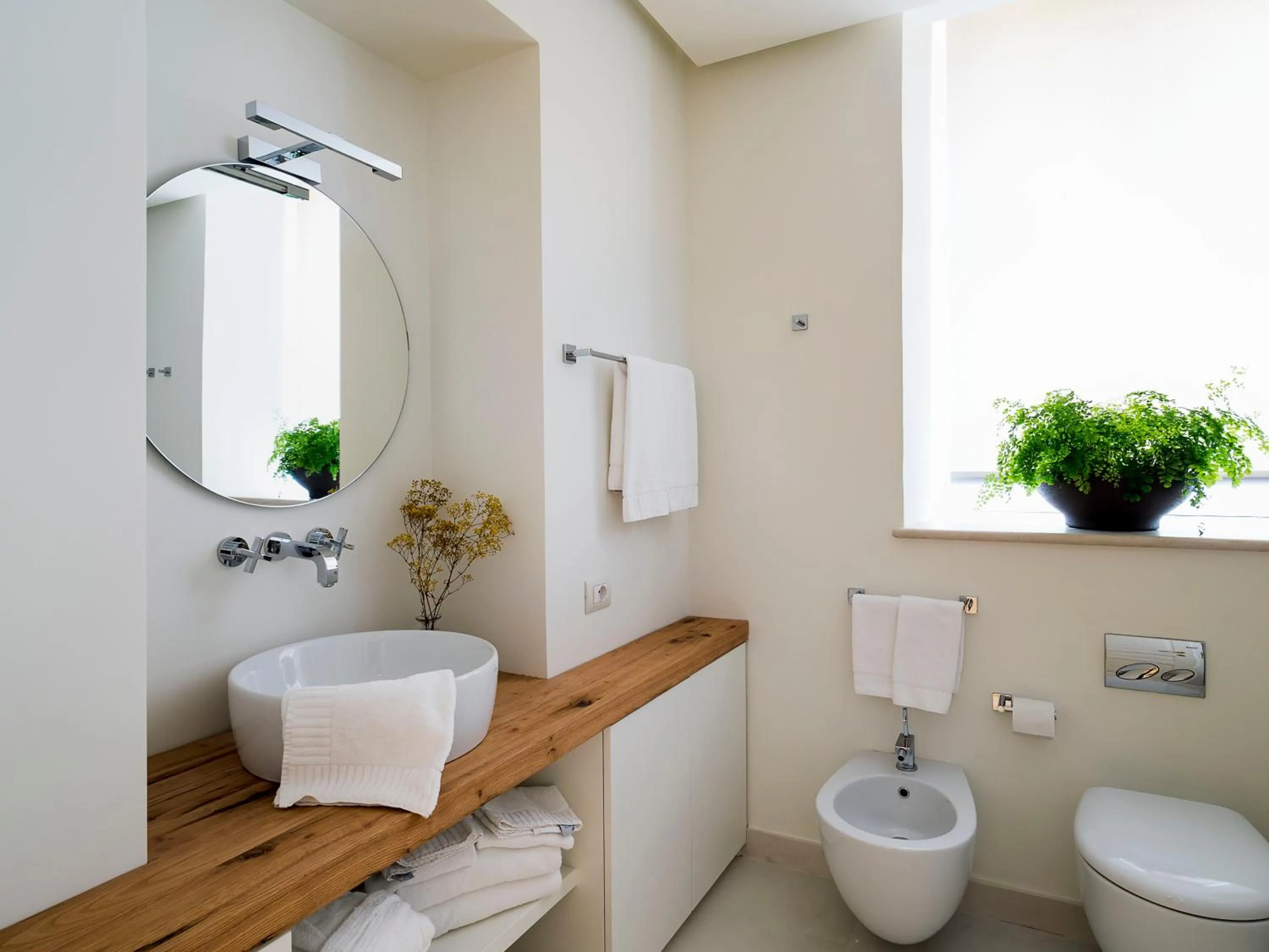 Bathroom in Relais San Giuliano