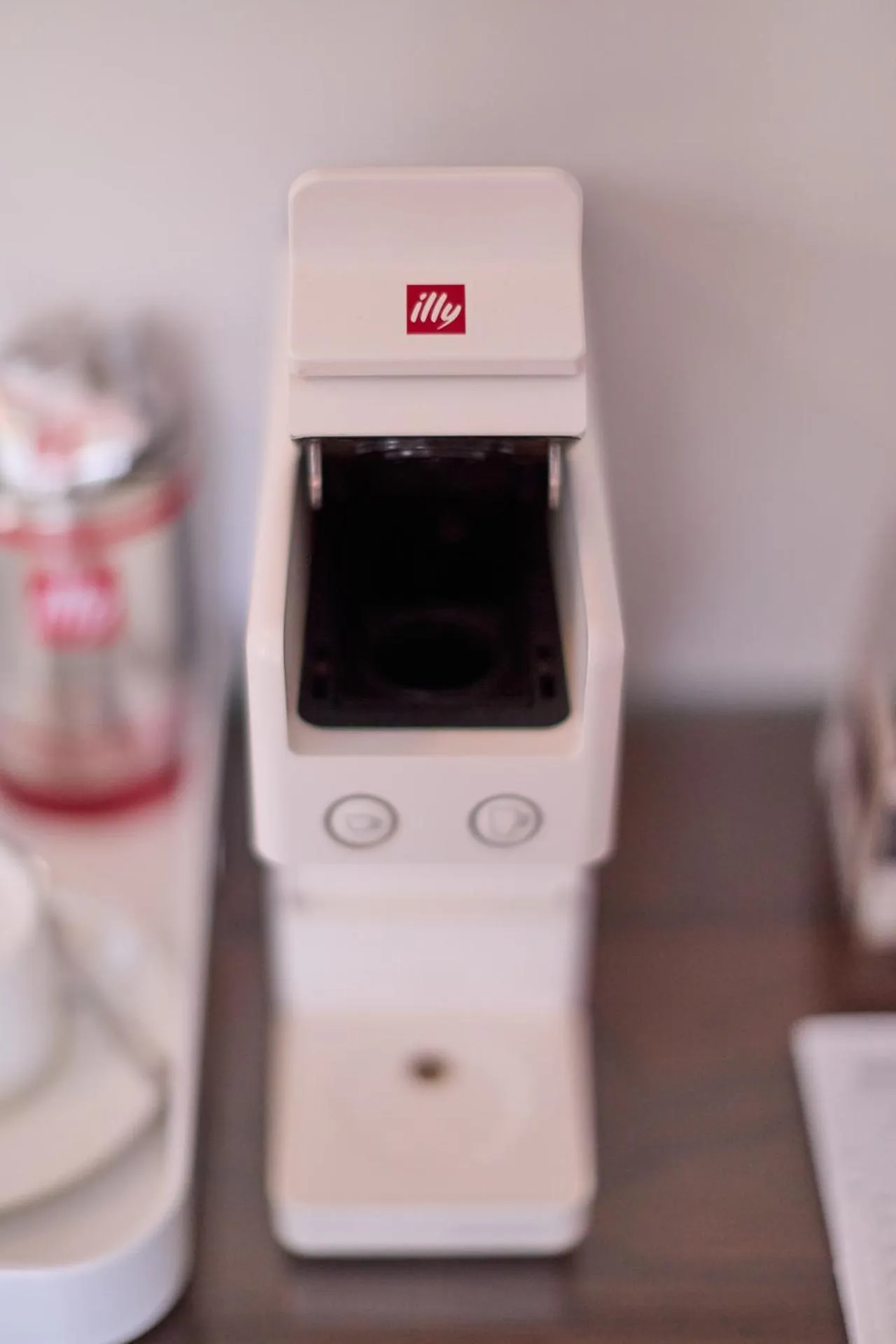 Coffee/tea facilities in Monachyle Mhor Hotel