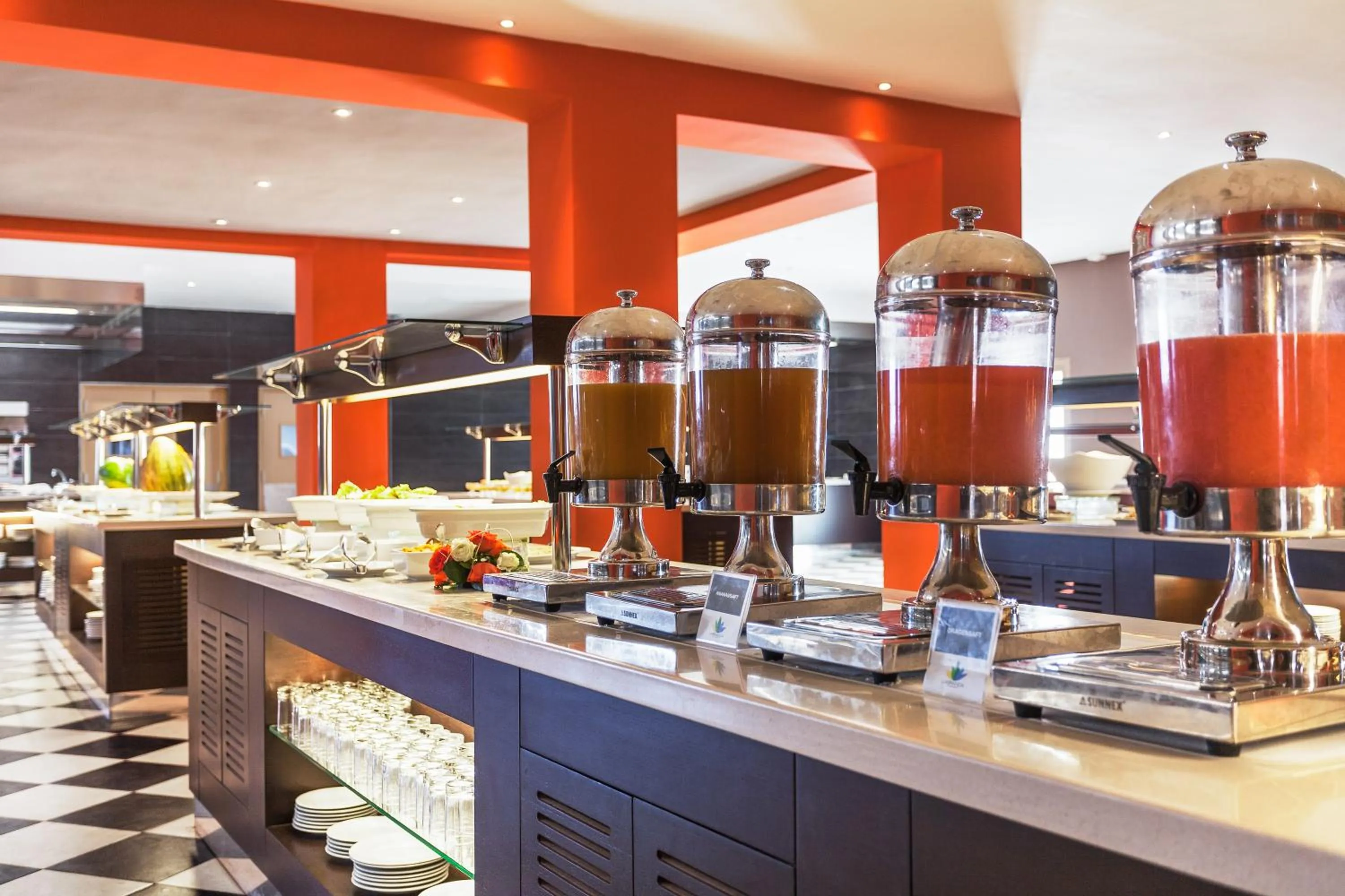 Non alcoholic drinks in Dunes d'Or Ocean Club