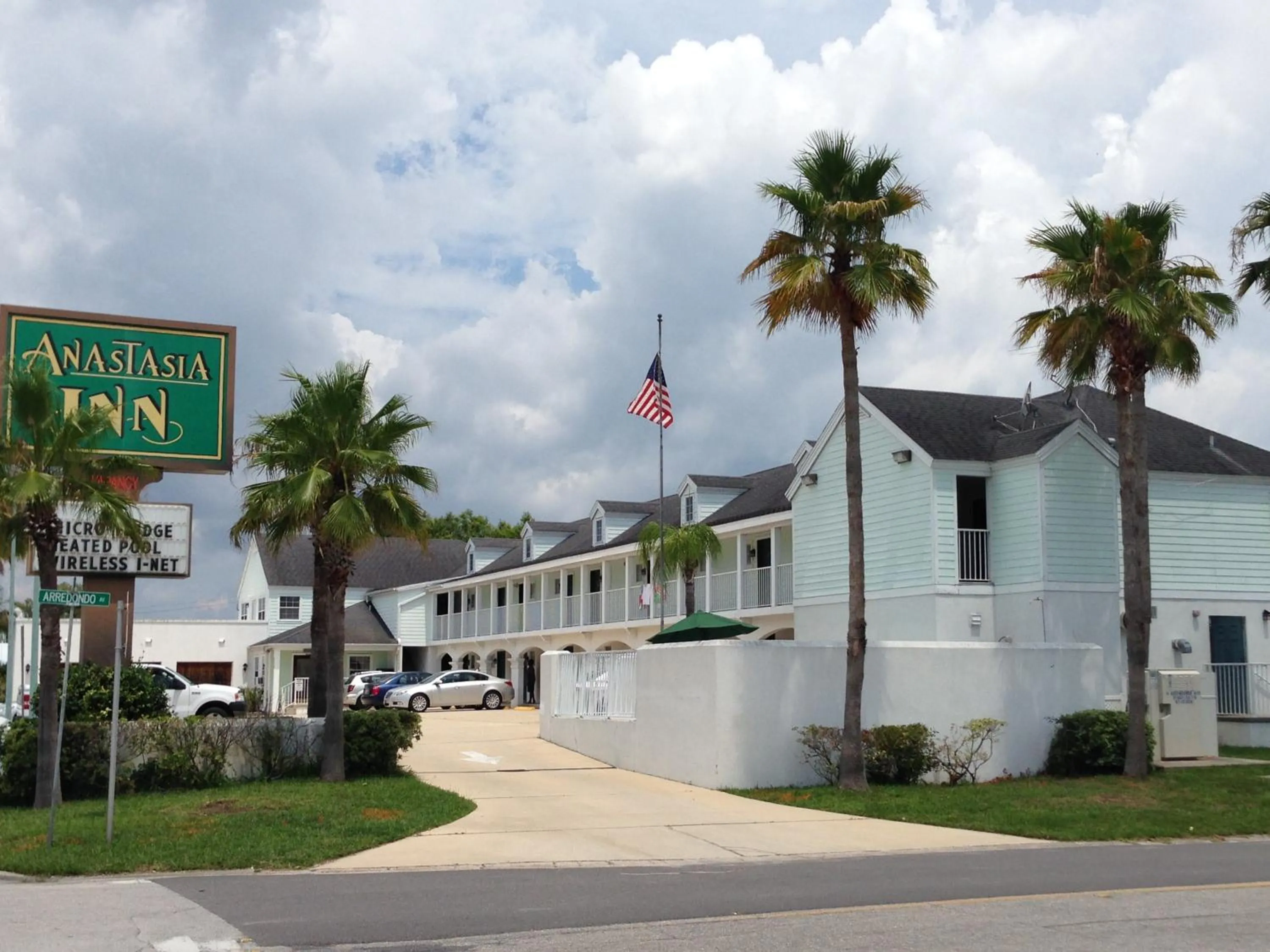 Facade/entrance in Anastasia Inn - Saint Augustine