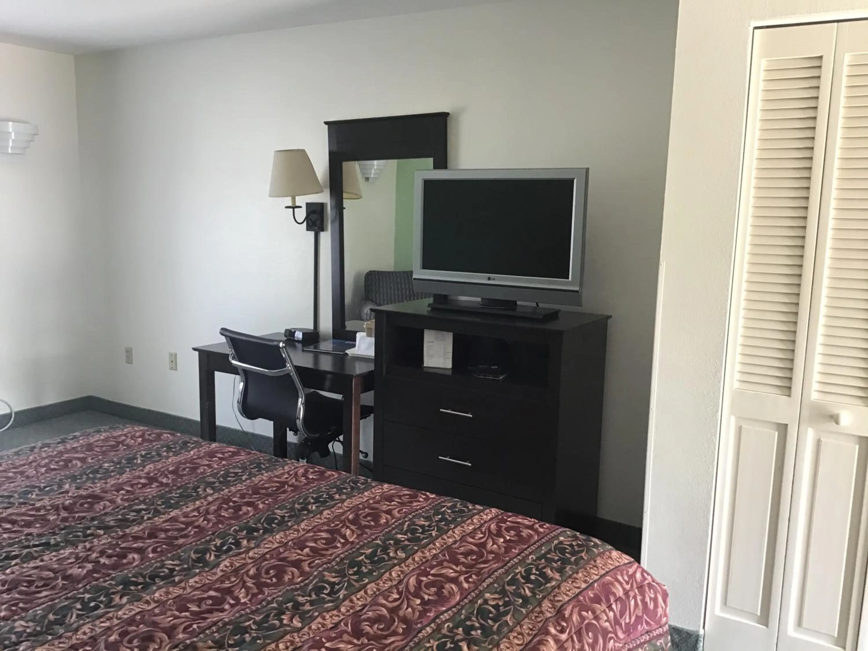 Bed in Anastasia Inn - Saint Augustine