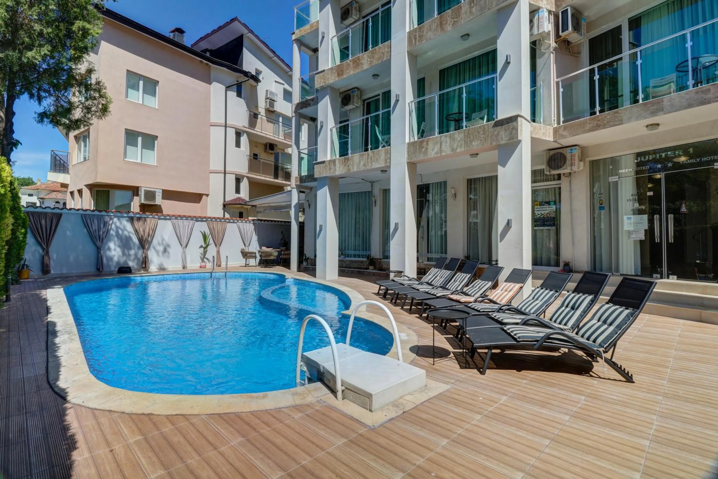 Property building in Family Hotel Jupiter