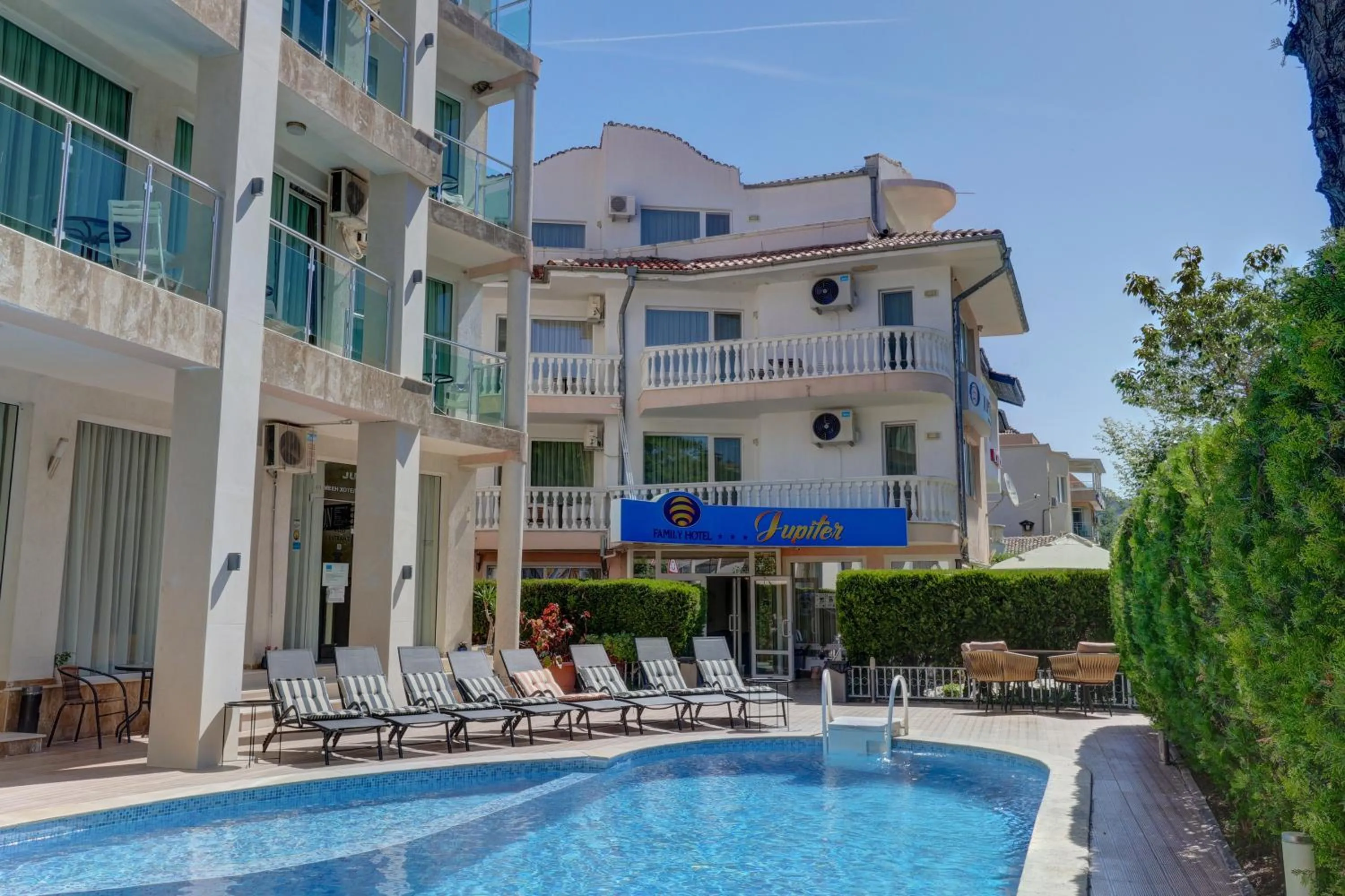 Property building in Family Hotel Jupiter