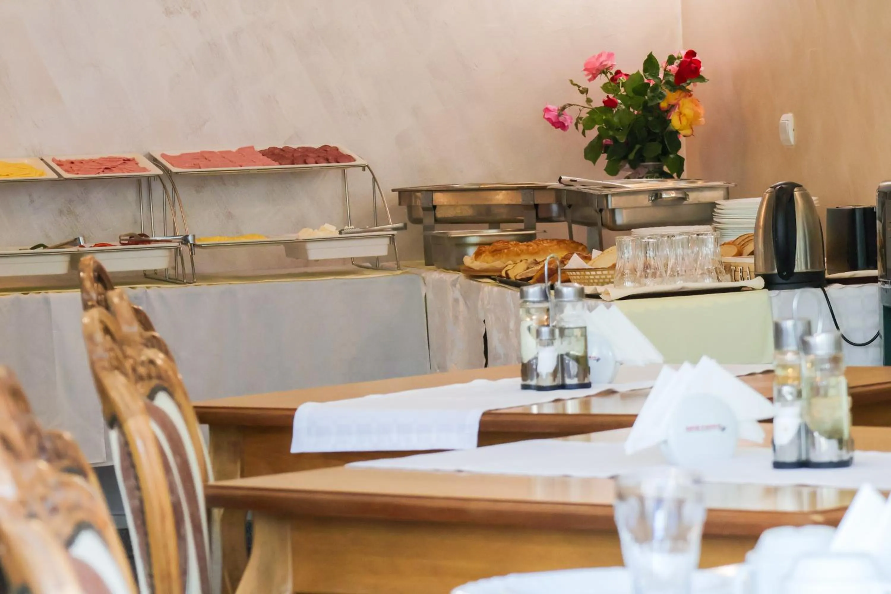 Breakfast in Family Hotel Jupiter